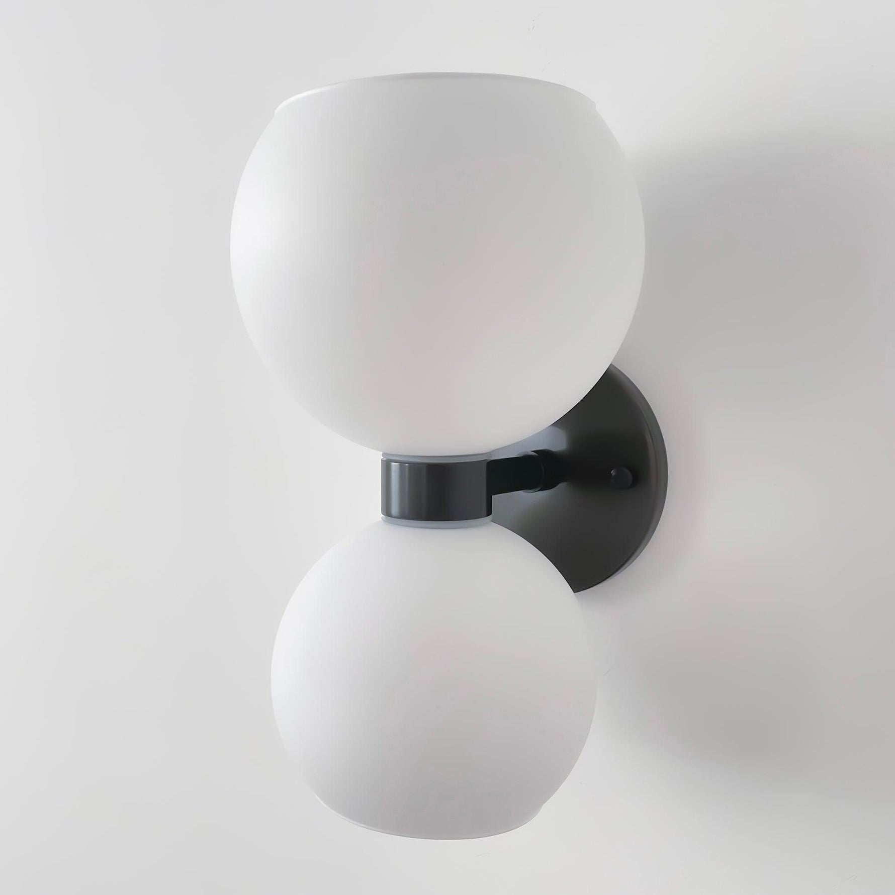 Round Pearl Sconce - Lamp Outdoor