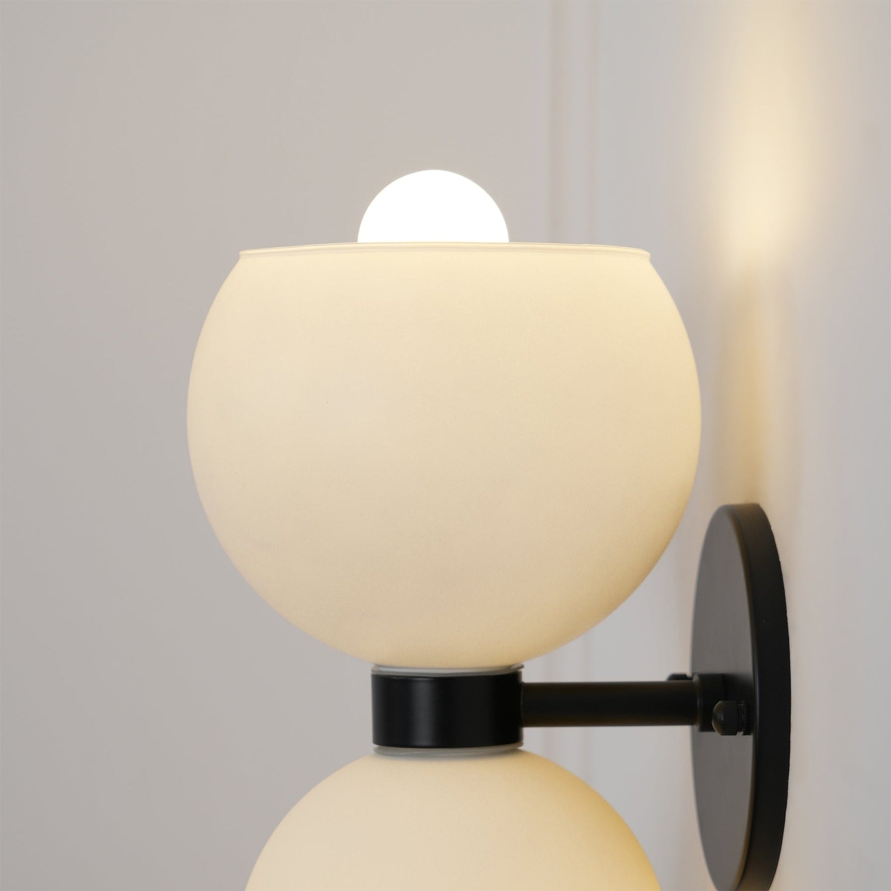 Betty Wall Lamp - Lamp Outdoor