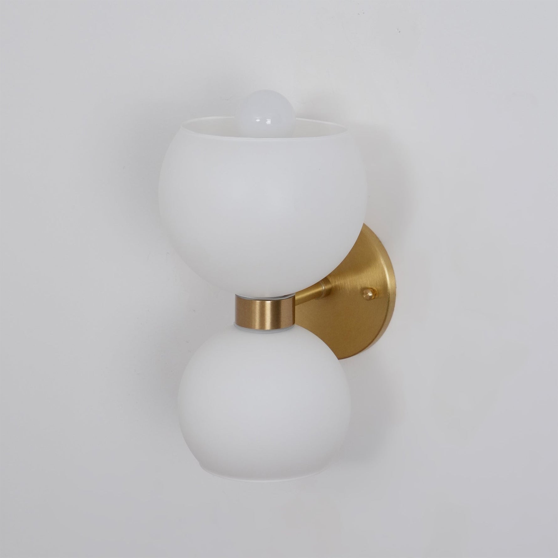 Round Pearl Sconce - Lamp Outdoor