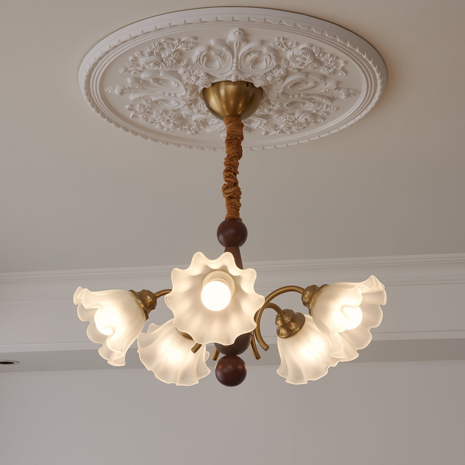 Bloomcrest Chandelier - Lamp Outdoor