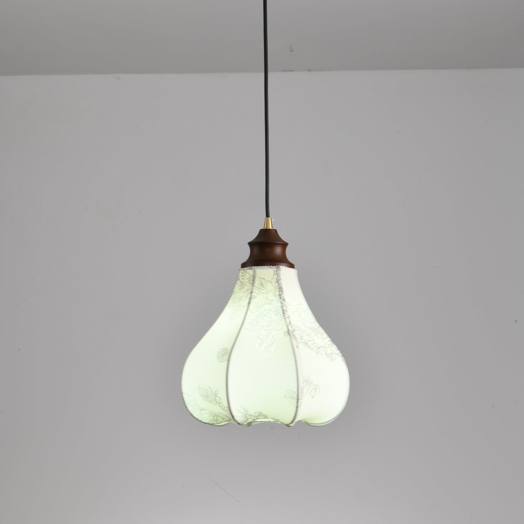 Stella Vintage Metal Pendant Lamp - Lamp Outdoor