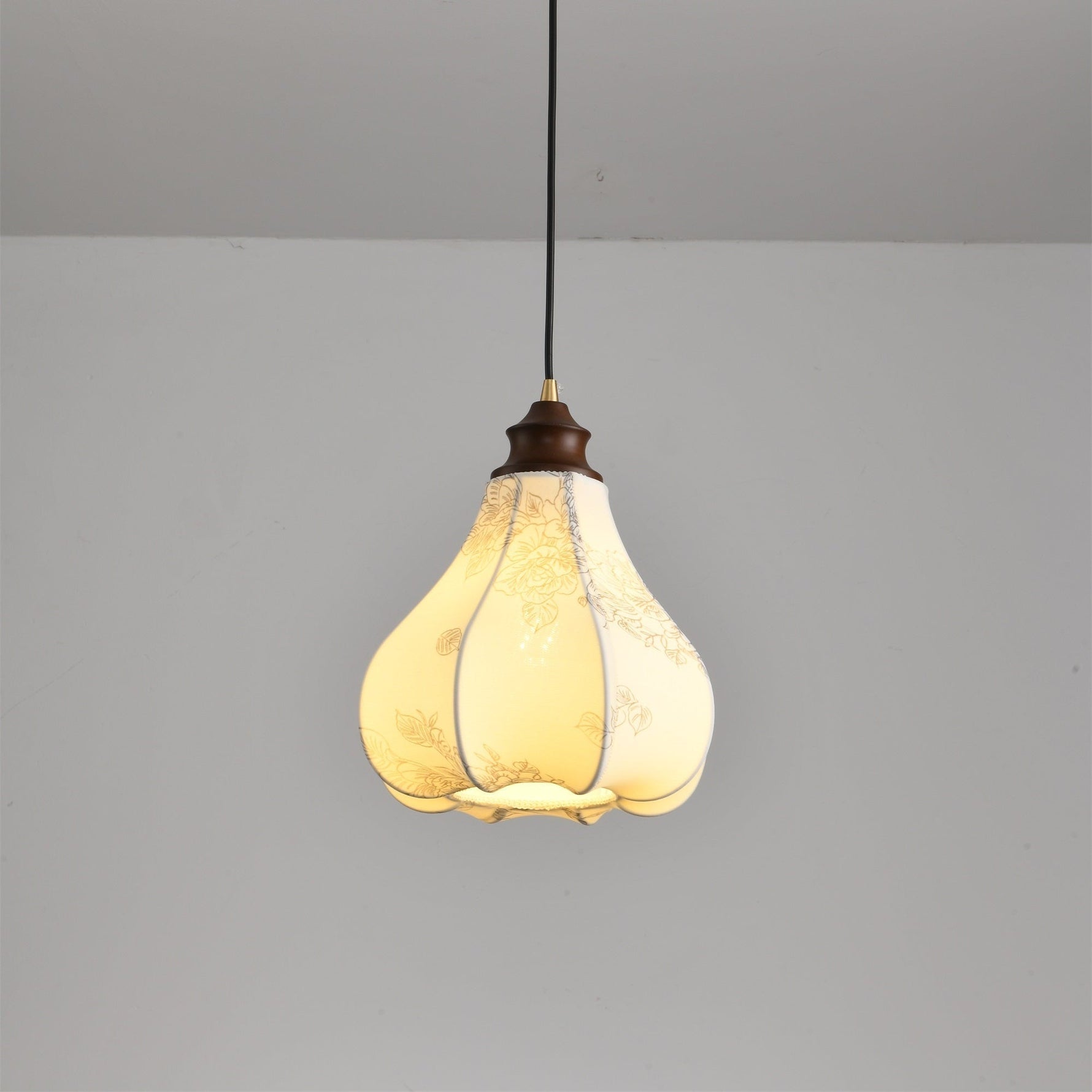 Stella Vintage Metal Pendant Lamp - Lamp Outdoor