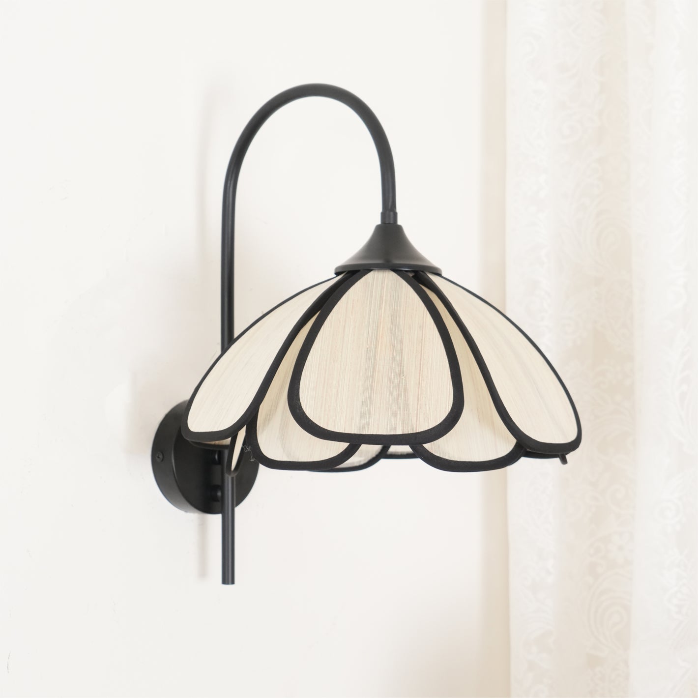 Burnt Petal Wall Lamp - Lamp Outdoor