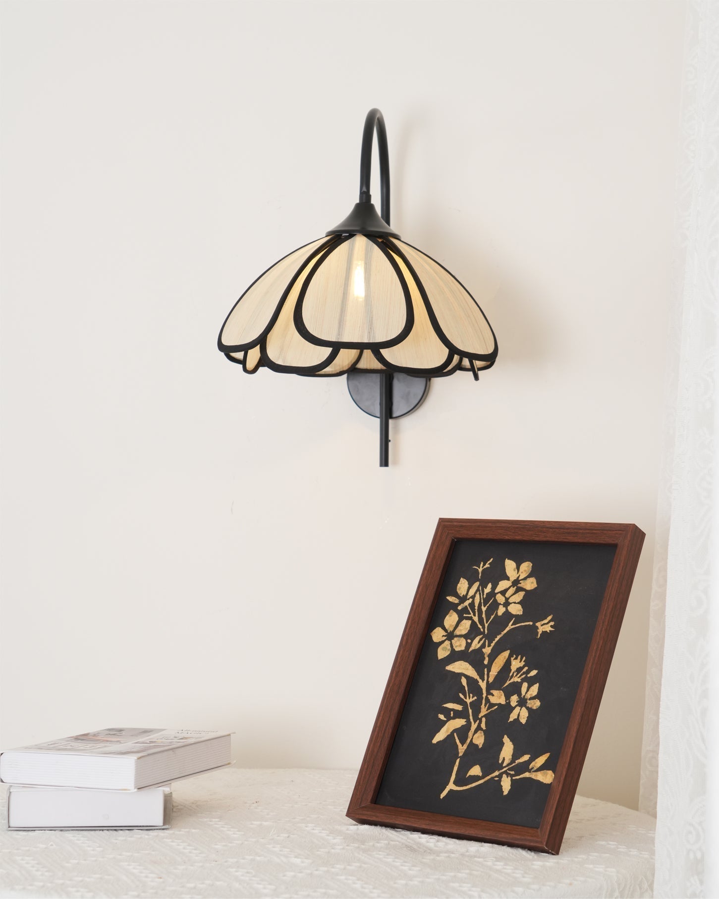 Burnt Petal Wall Lamp - Lamp Outdoor