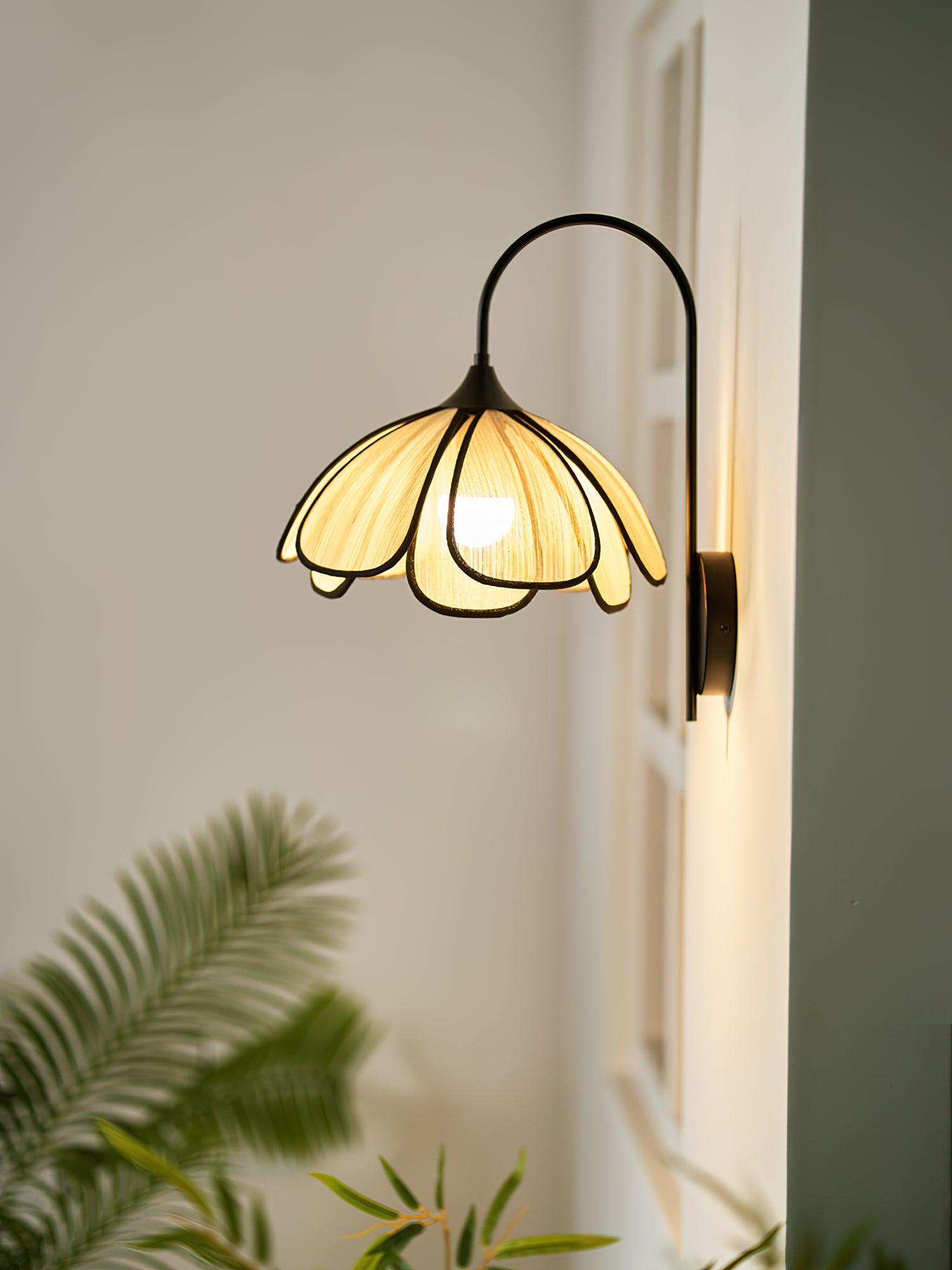 Burnt Petal Wall Lamp - Lamp Outdoor
