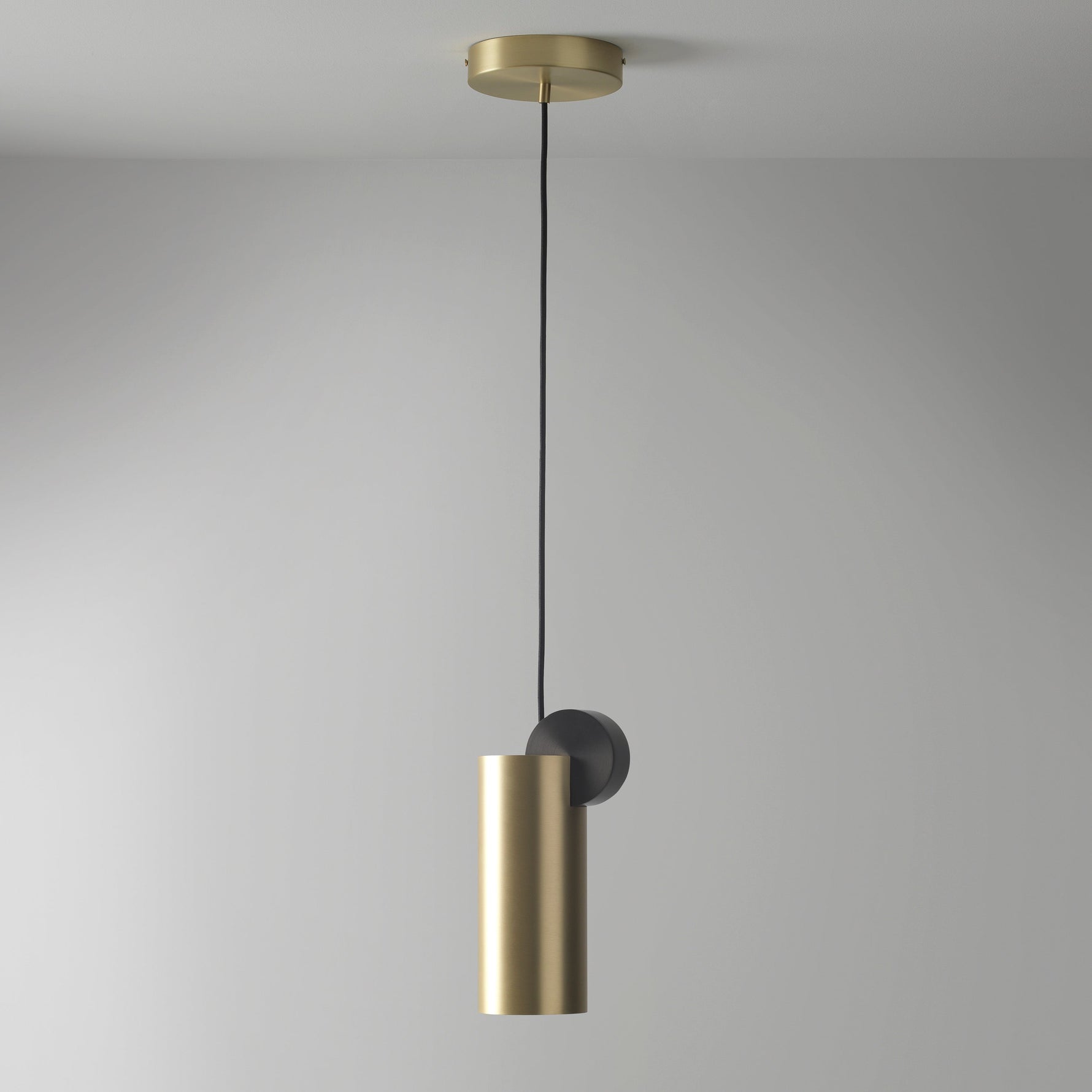 Cale Pendant Collection - Lamp Outdoor