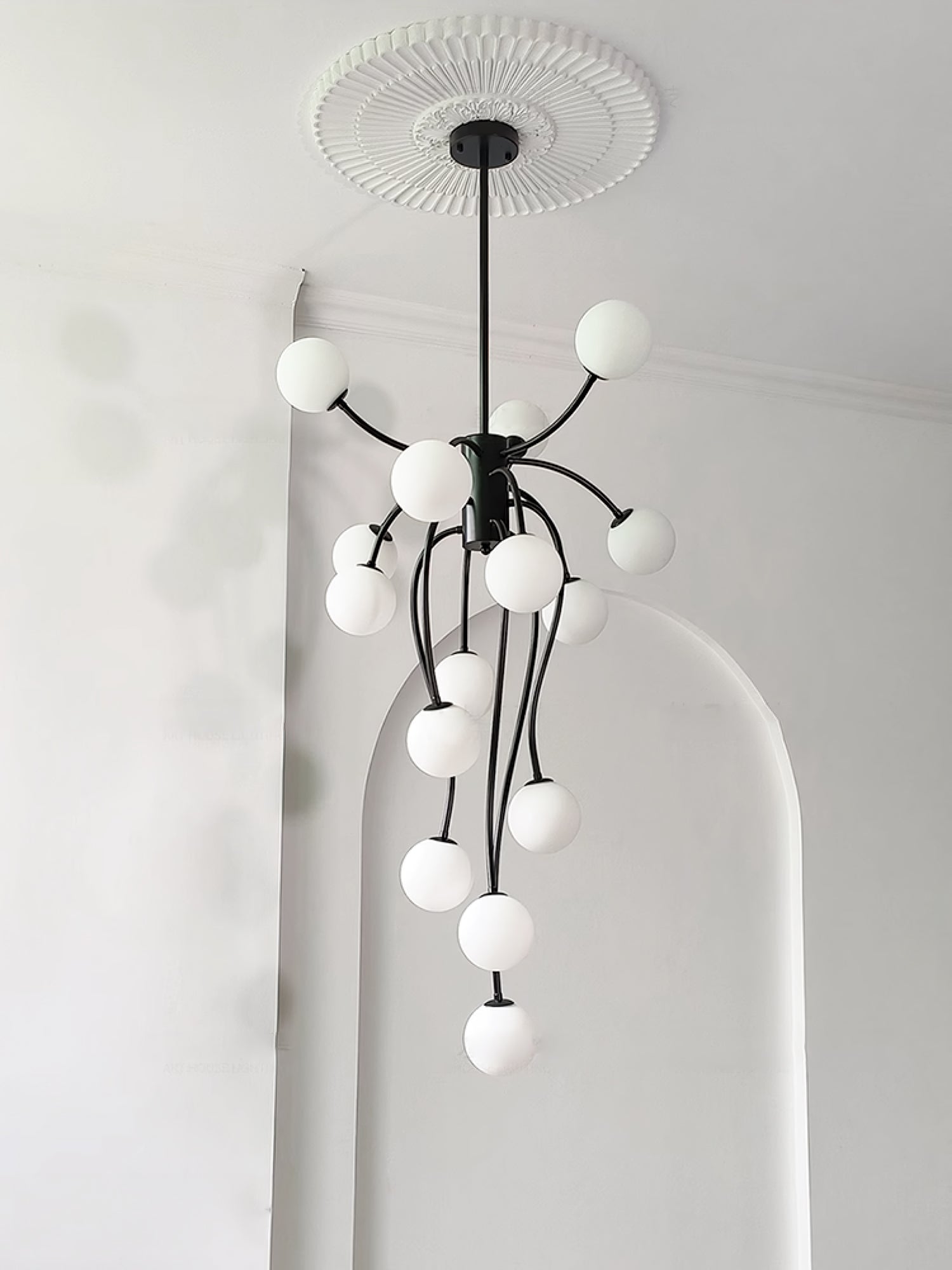 Astralyn Brass Globe Chandelier - Lamp Outdoor