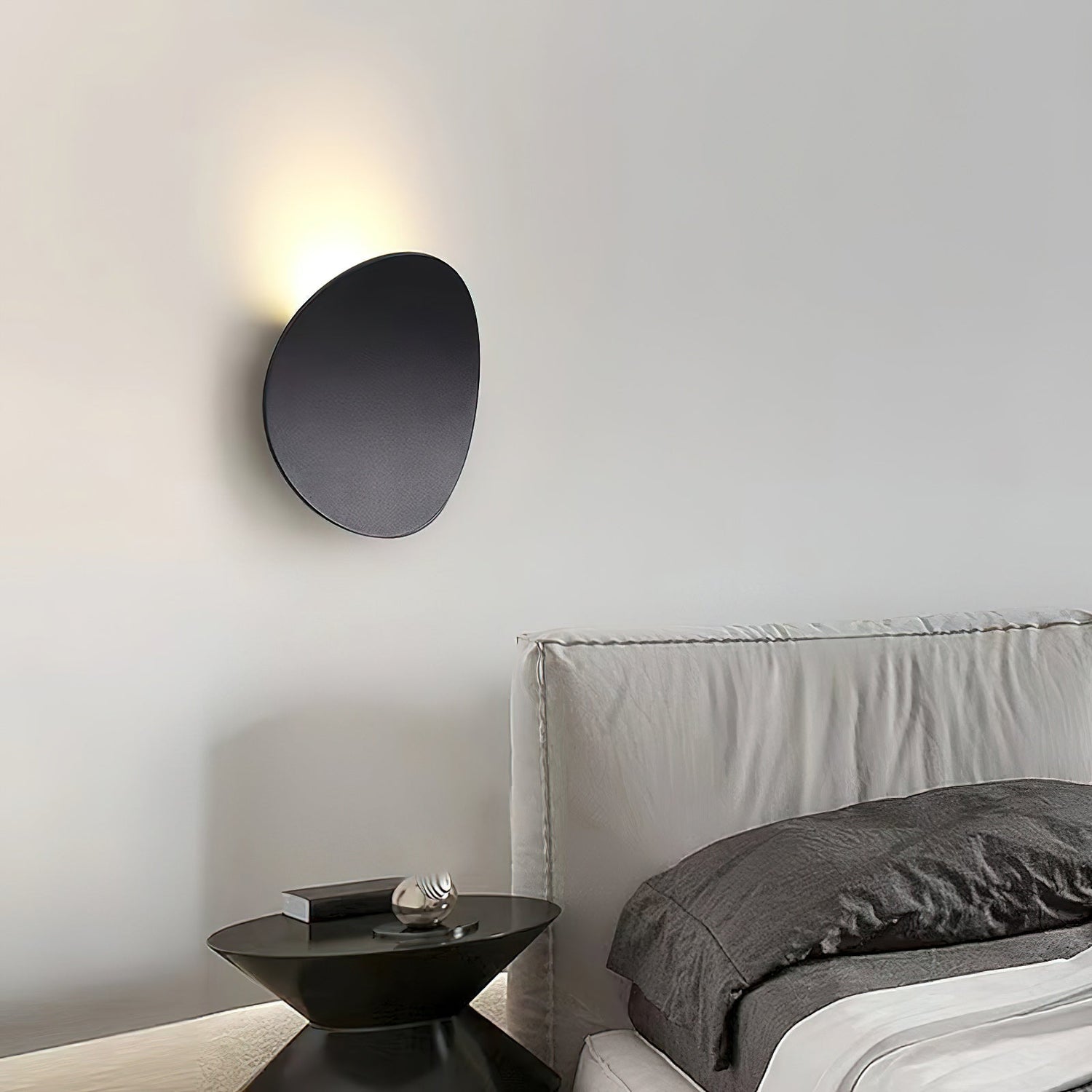 Citra Modern Wall Light