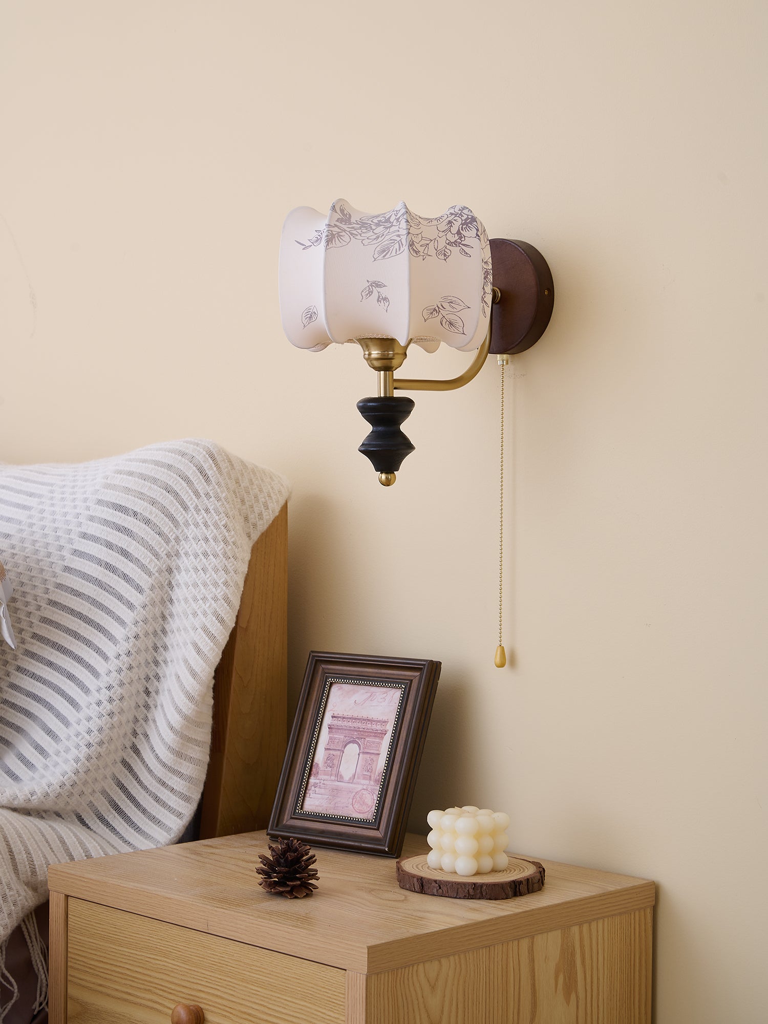 Clarendon Wall Lamp - Lamp Outdoor
