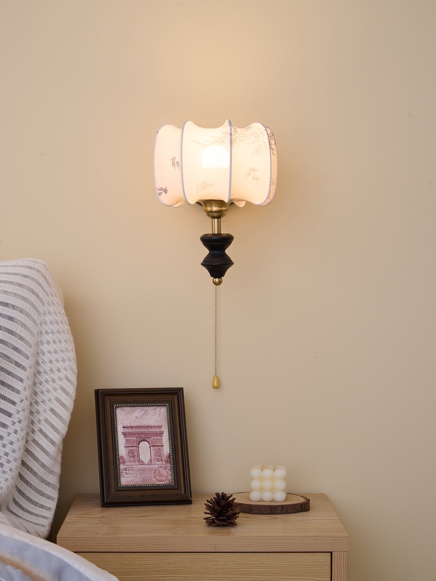 Clarendon Wall Lamp - Lamp Outdoor