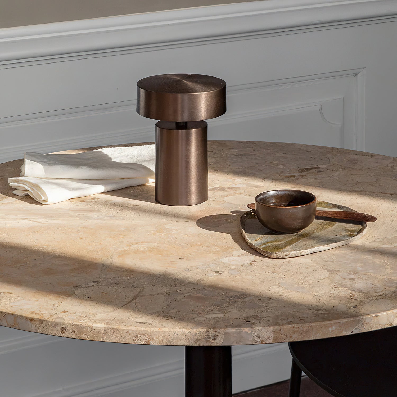 Column Contemporary Table Lamp