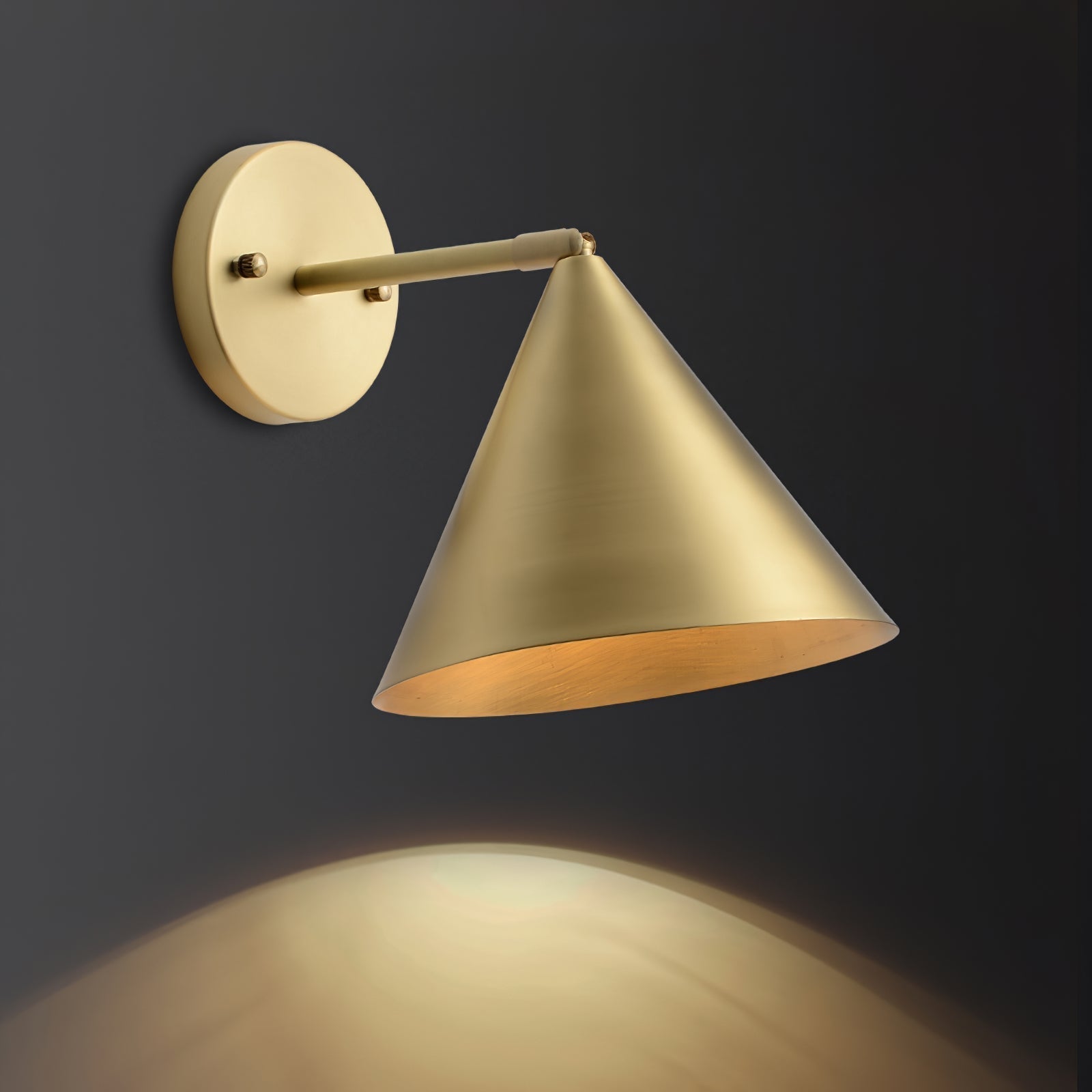 Conica Brass Wall Light - Lamp Outdoor