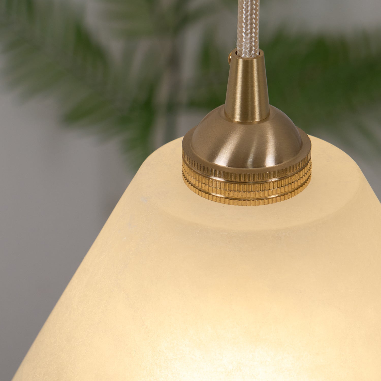 Liora Minimalist Alabaster Pendant Light - Lamp Outdoor