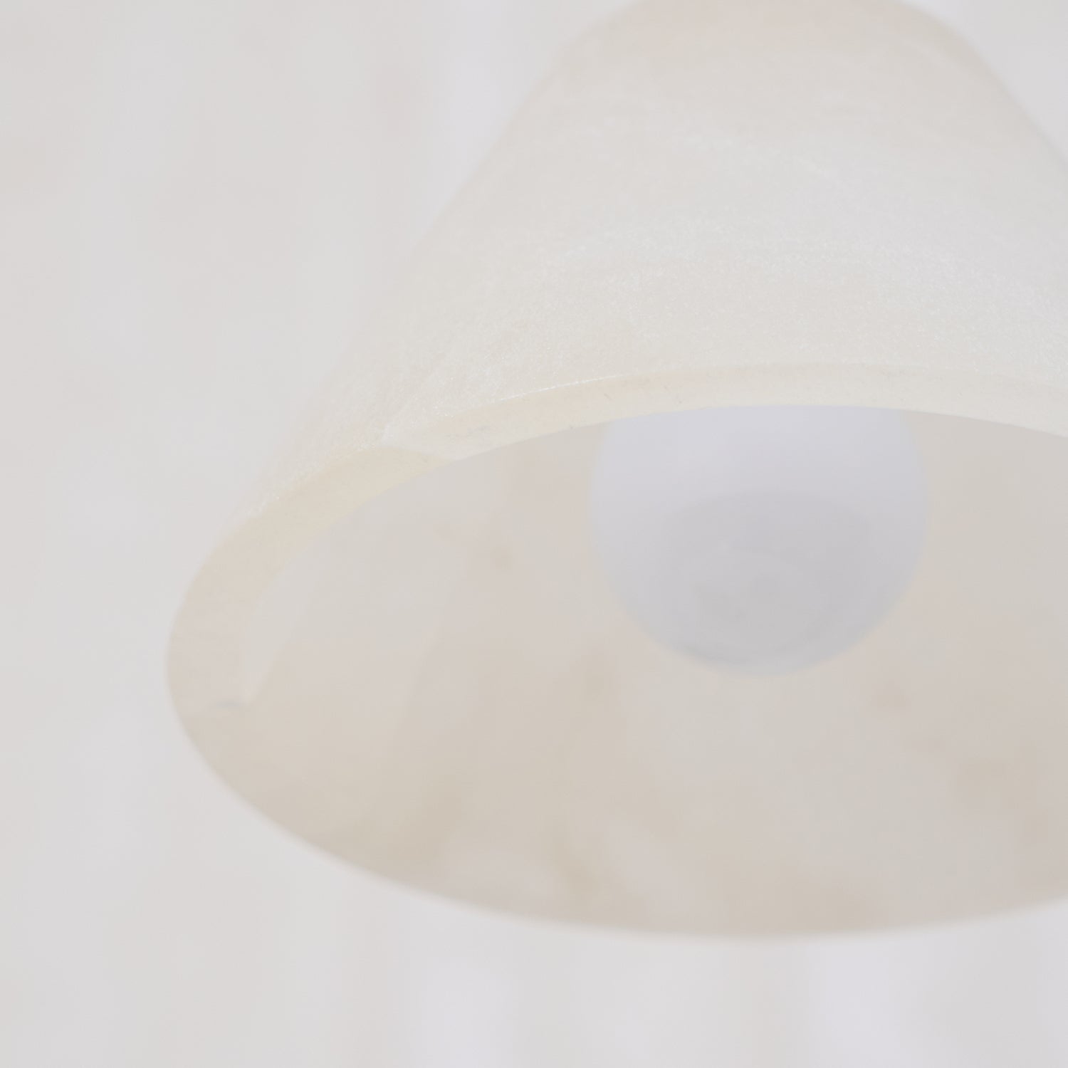 Liora Minimalist Alabaster Pendant Light - Lamp Outdoor