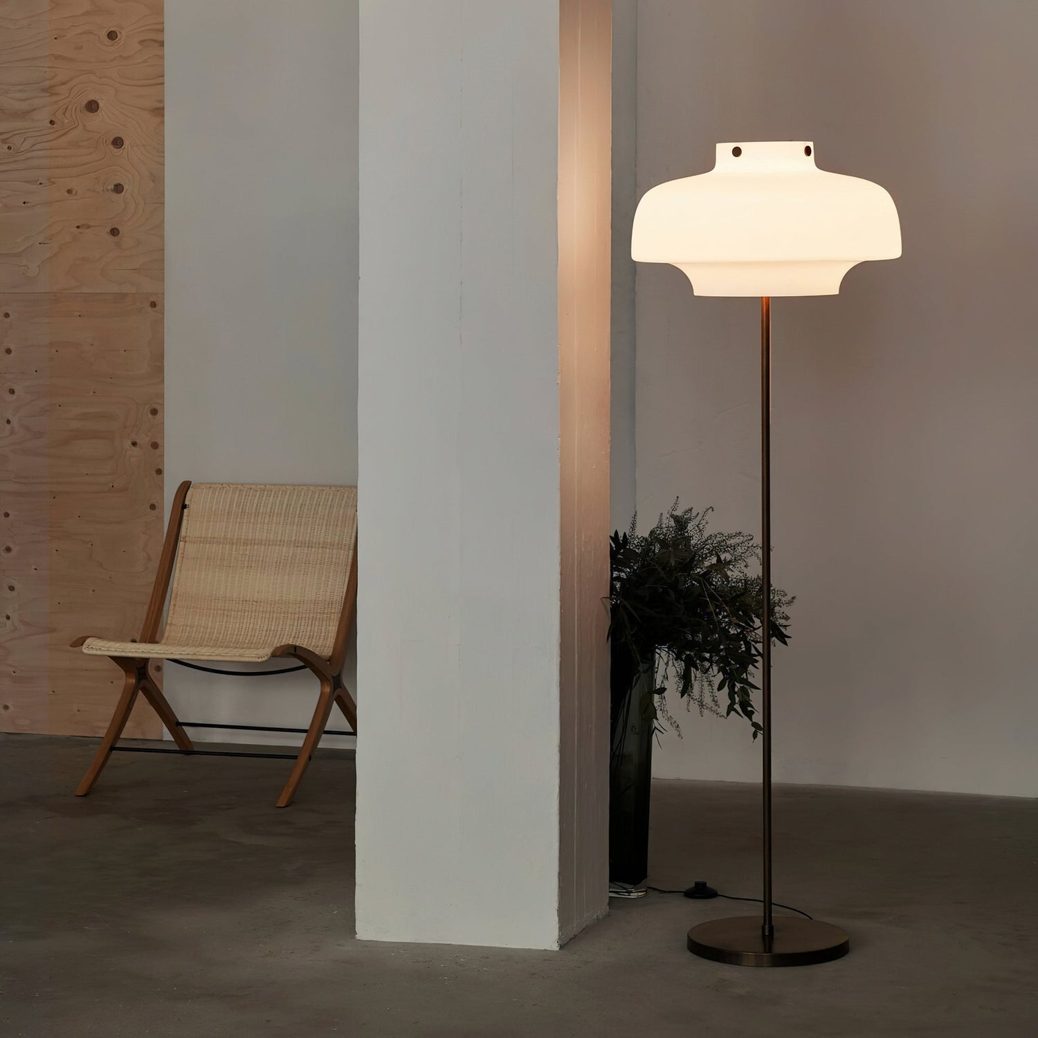 Copenhagen Modern Glass Floor Lamp
