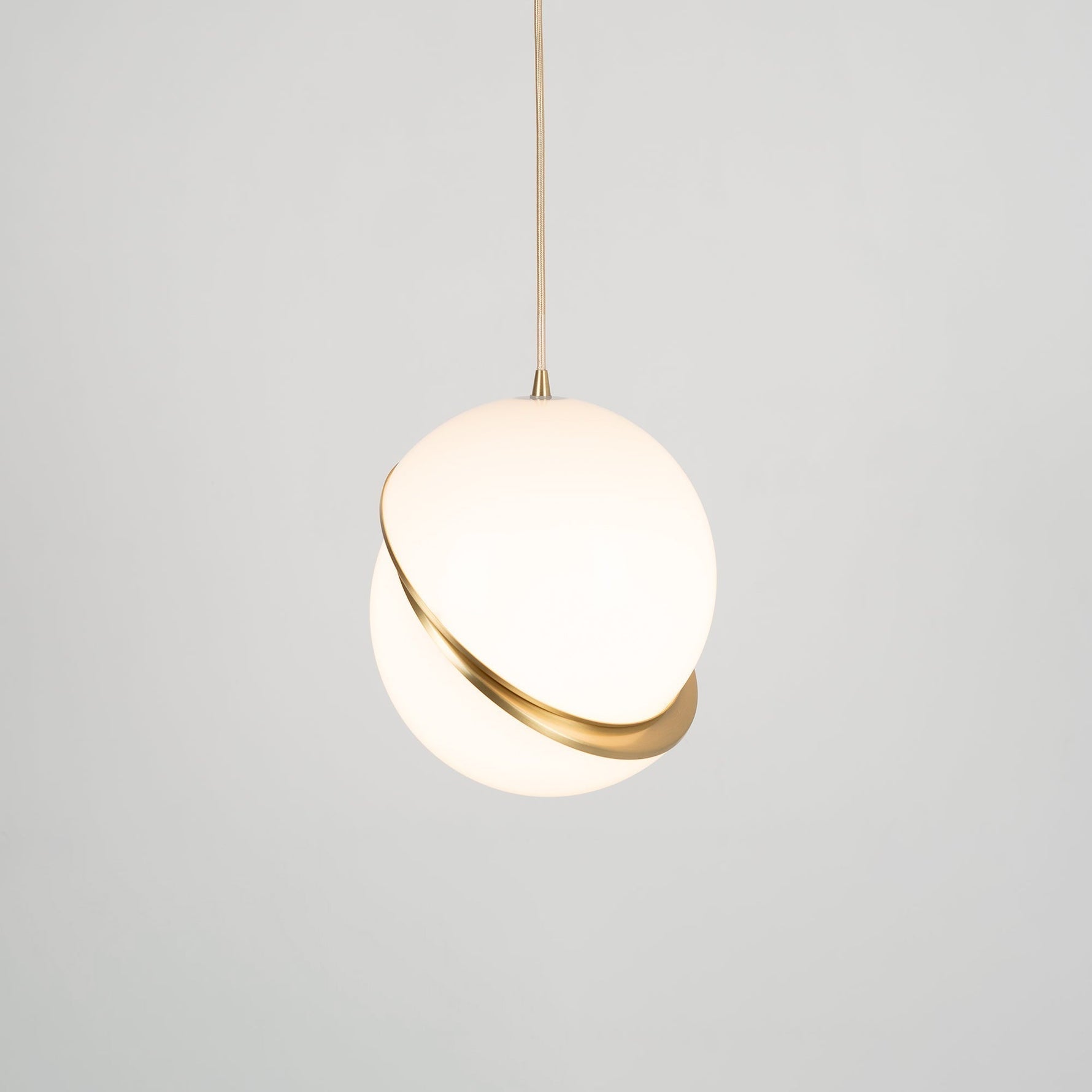 Crescent Pendant Lamp - Lamp Outdoor