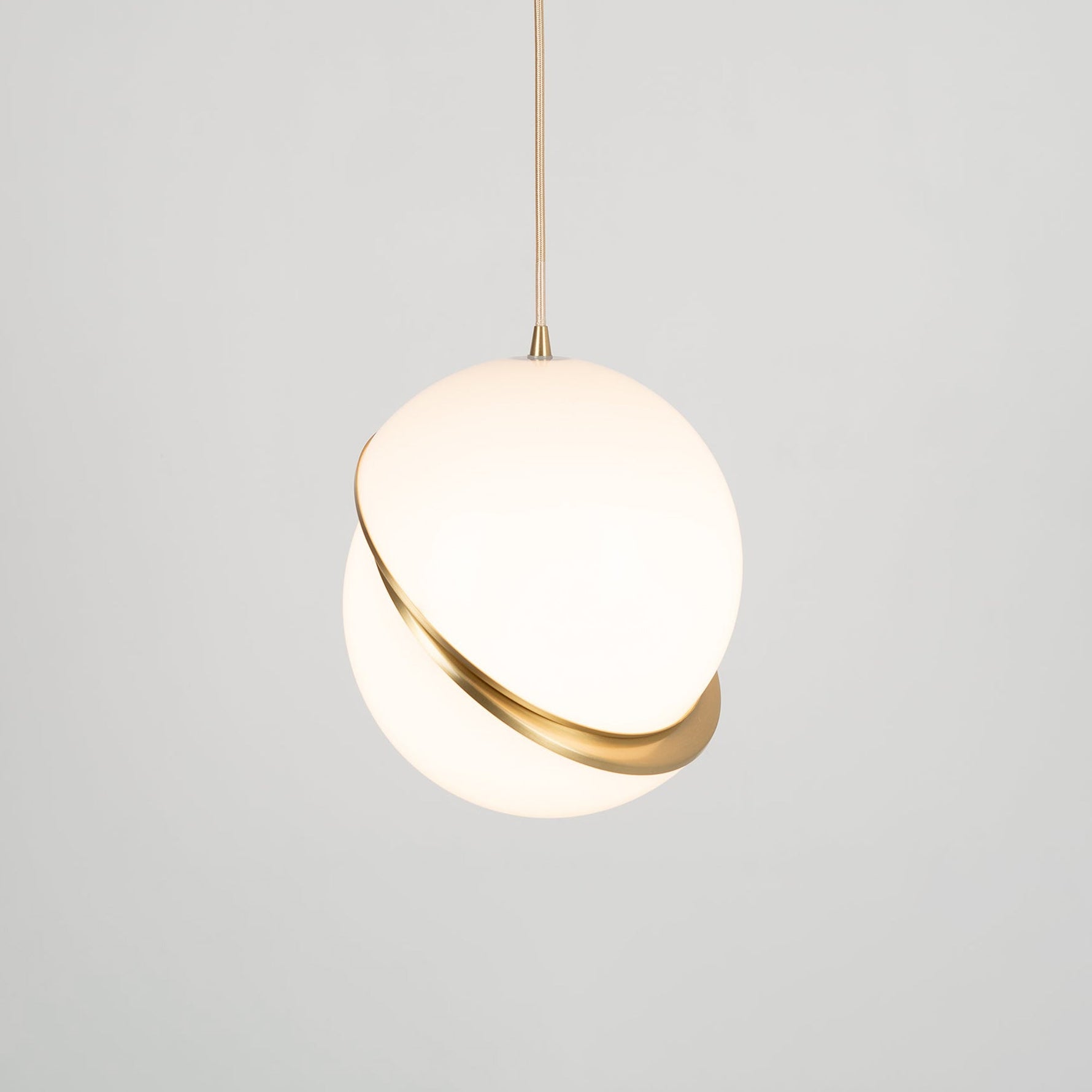 Crescent Pendant Lamp - Lamp Outdoor