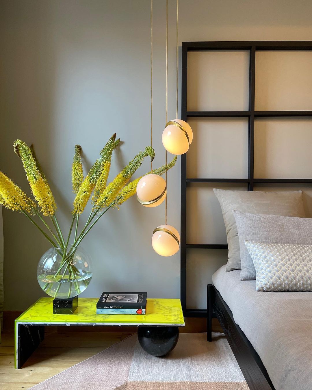 Crescent Pendant Lamp - Lamp Outdoor