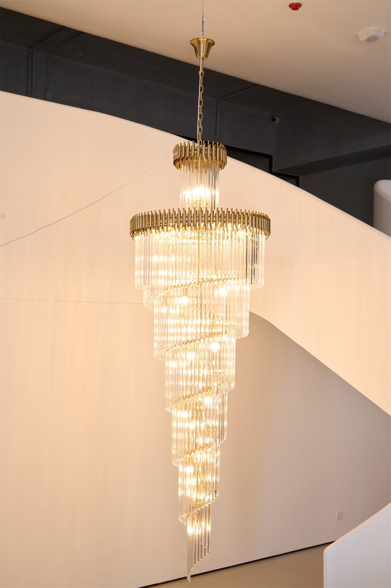 Eurmirila Crystal Spiral Chandelier - Lamp Outdoor