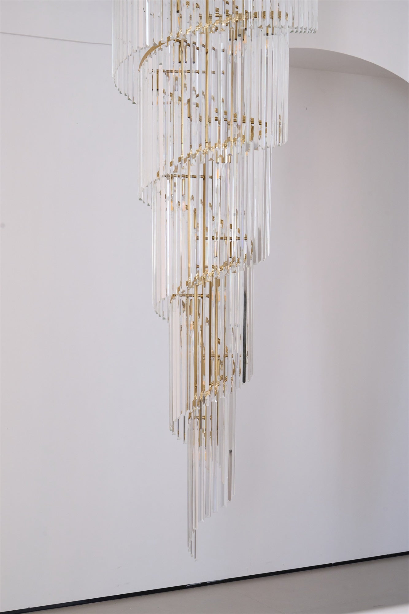 Eurmirila Crystal Spiral Chandelier - Lamp Outdoor