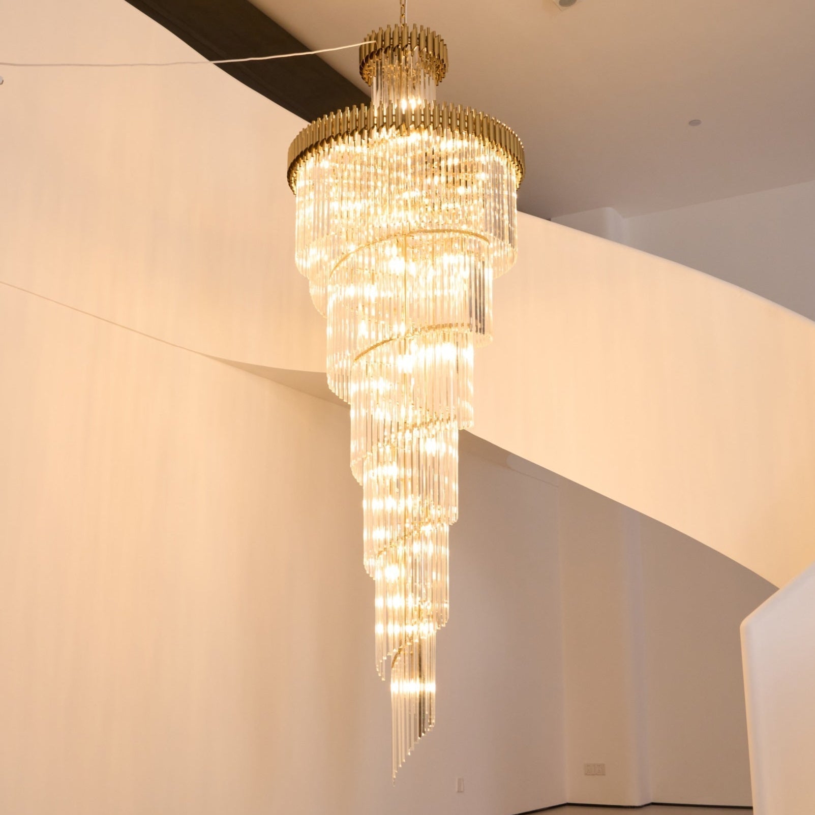 Eurmirila Crystal Spiral Chandelier - Lamp Outdoor