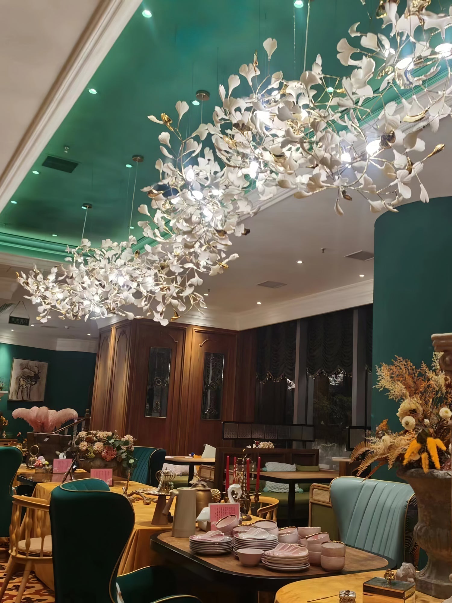 Eurzoris Gingko Metal Leaf Chandelier - Lamp Outdoor