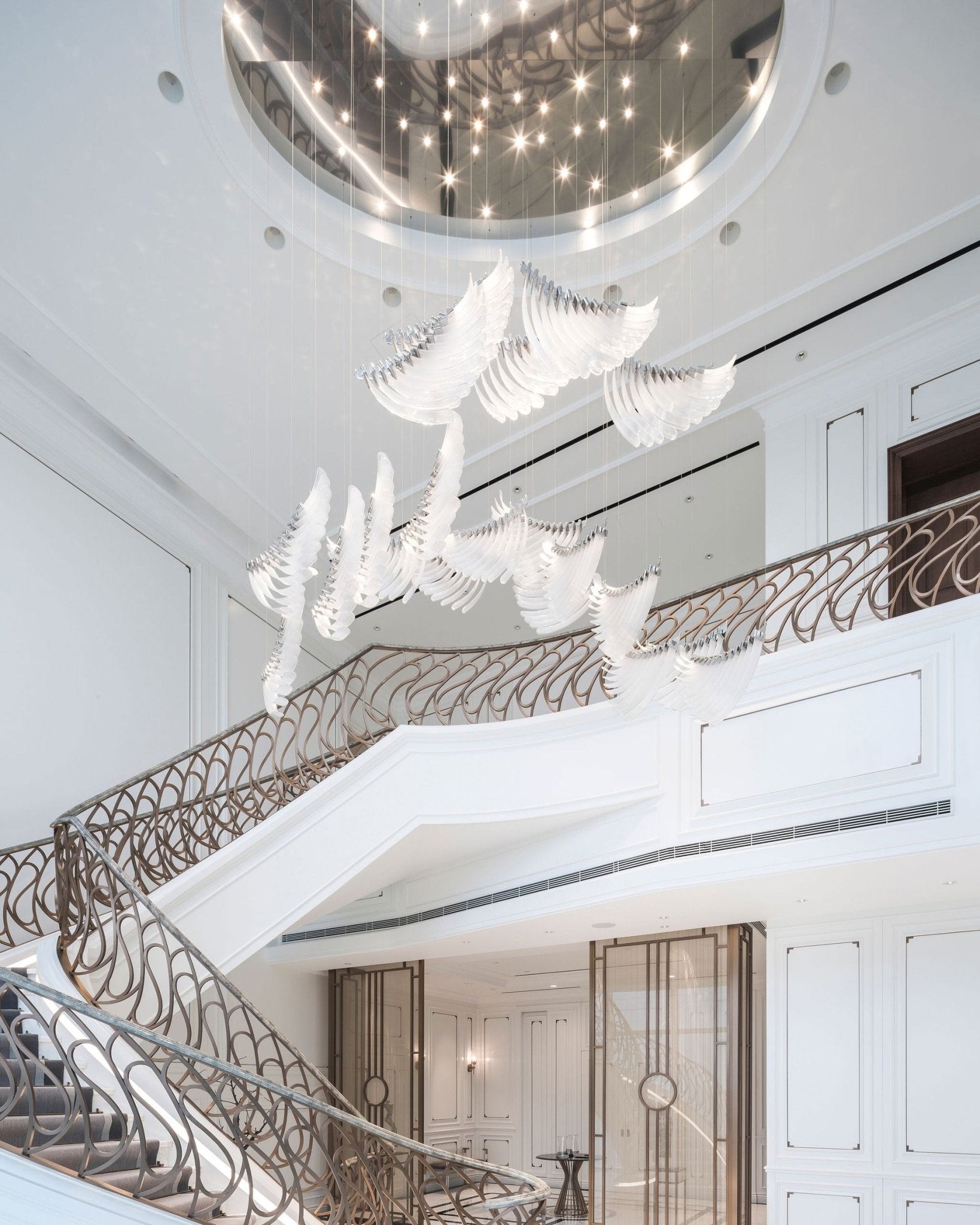Eurrinia Glass Wing Cluster Chandelier - Lamp Outdoor