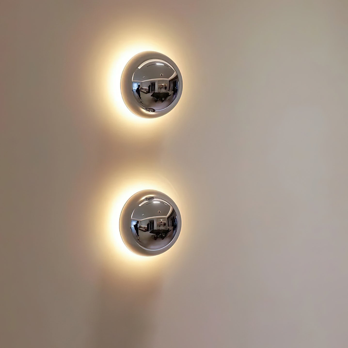 Eclipse Modern Wall Light