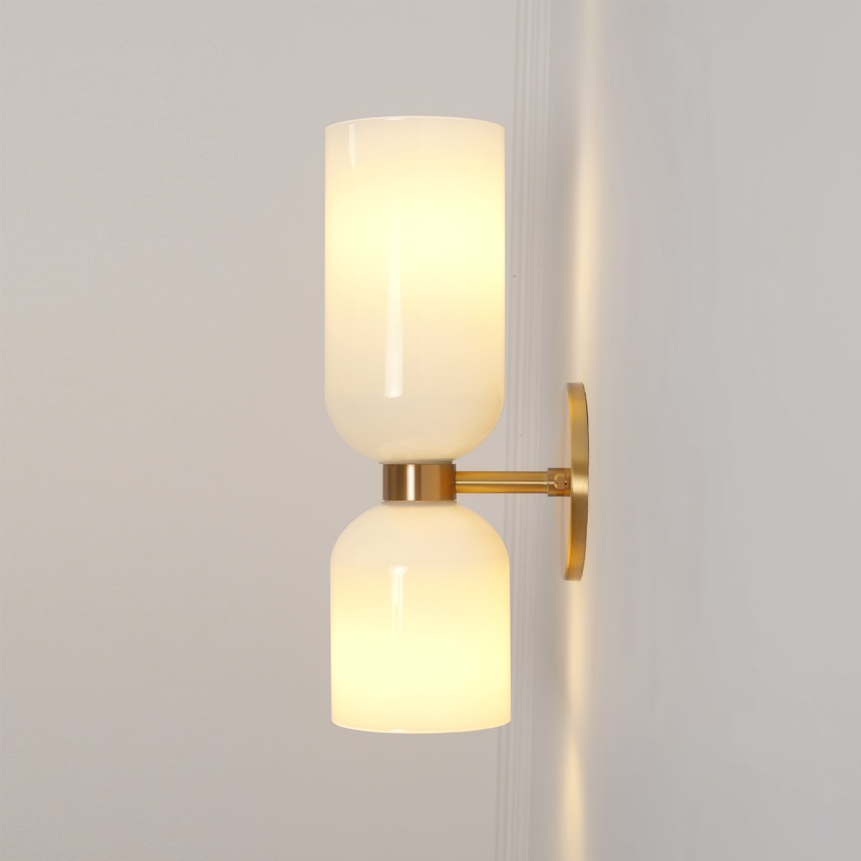 Edie Wall Lamp - Lamp Outdoor