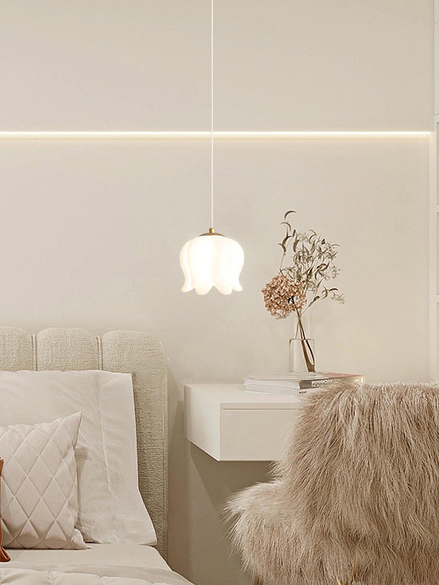 Elegant Floral Pendant Light - Lamp Outdoor