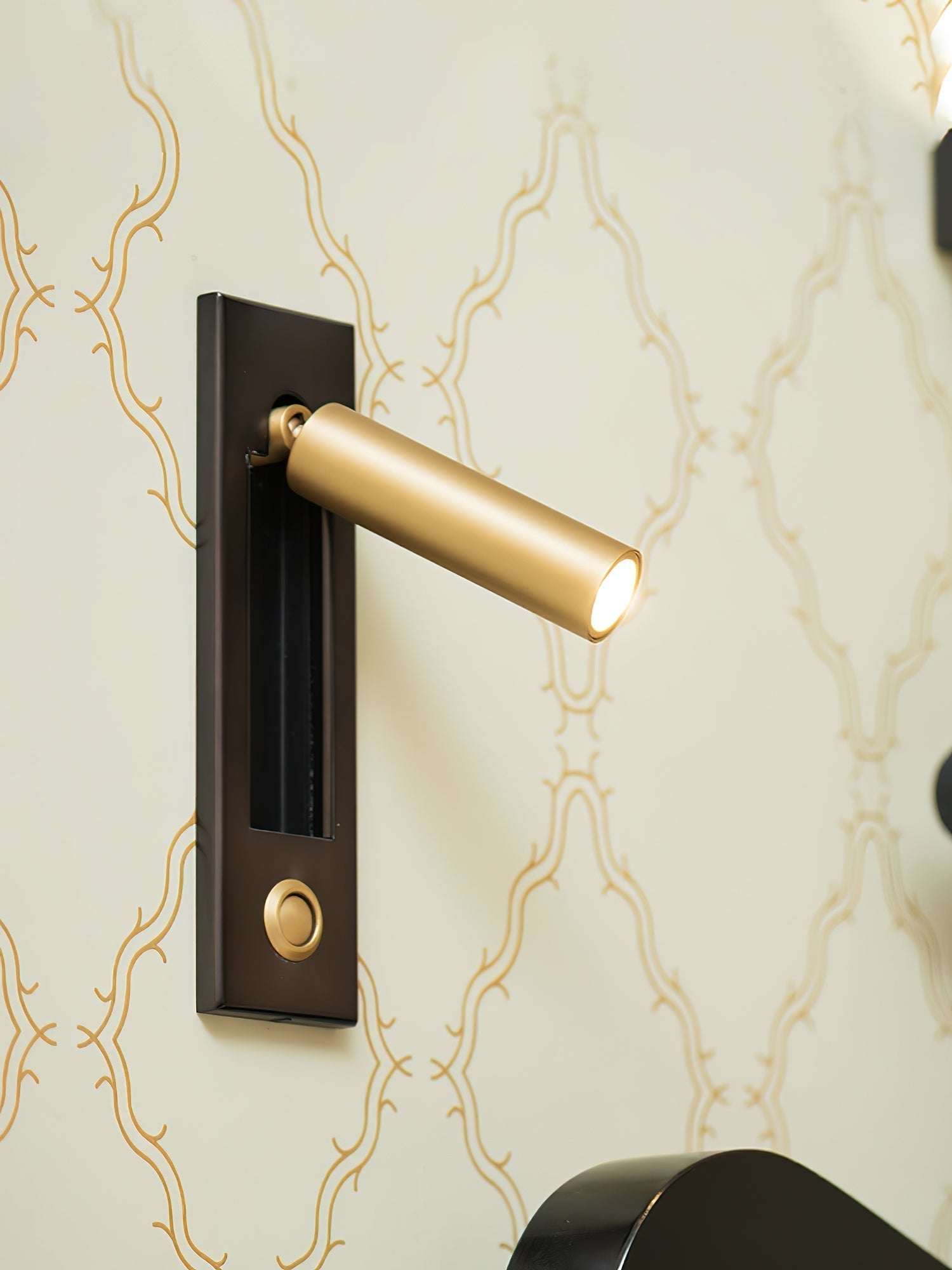 Daria Modern Wall Light - Lamp Outdoor