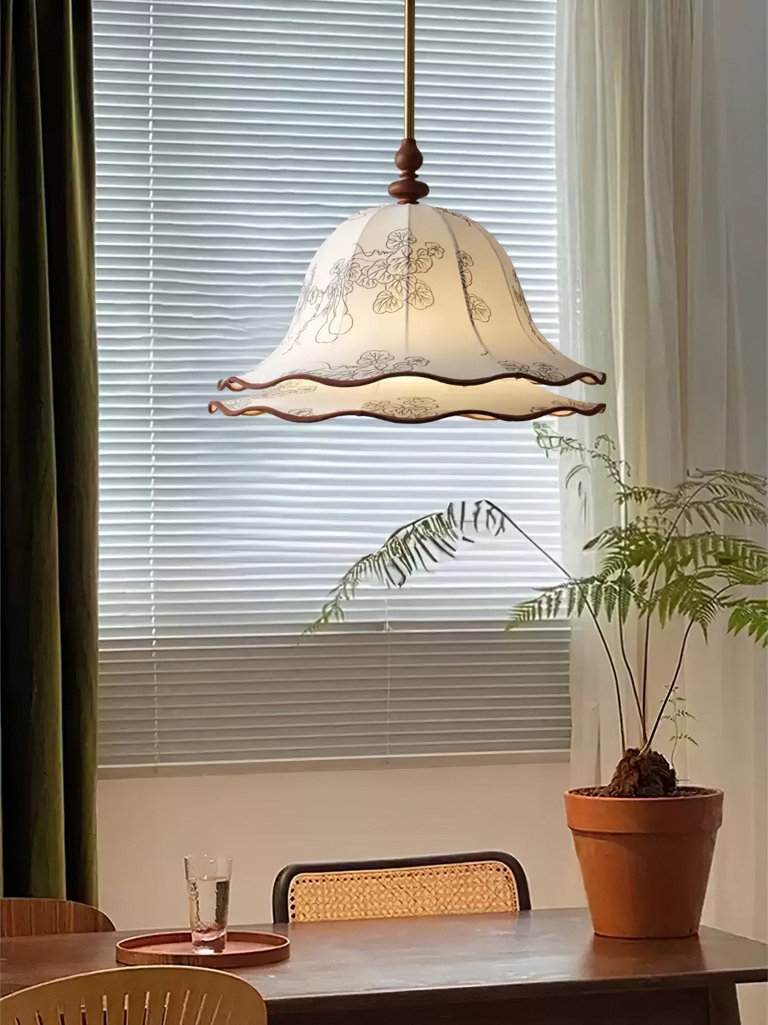 Ilsilis Traditional Elegance Floral Fabric Wood Pendant Lamp - Lamp Outdoor