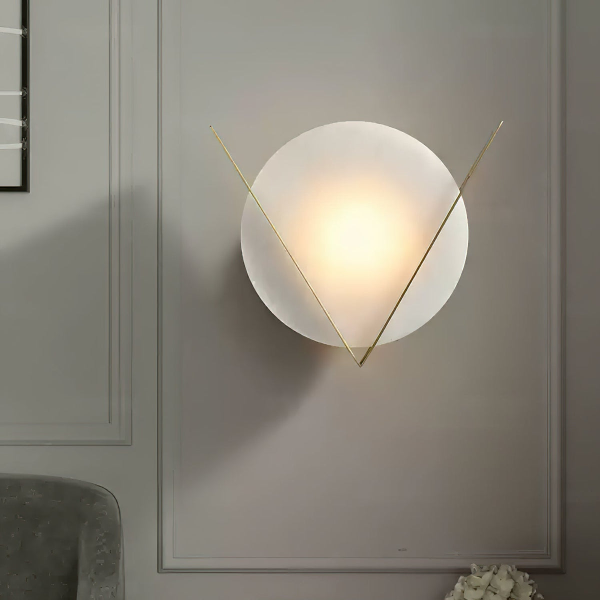 Vesta Modern Alabaster Wall Lamp