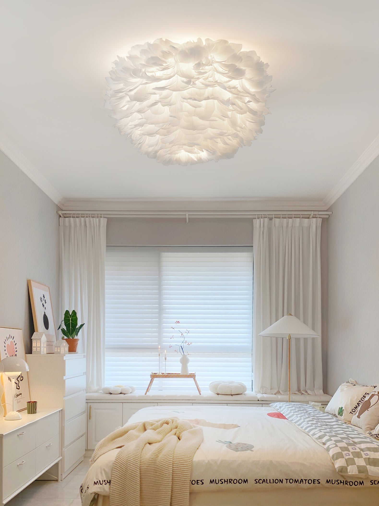Feathered Ceiling Lamp - Lamp Outdoor