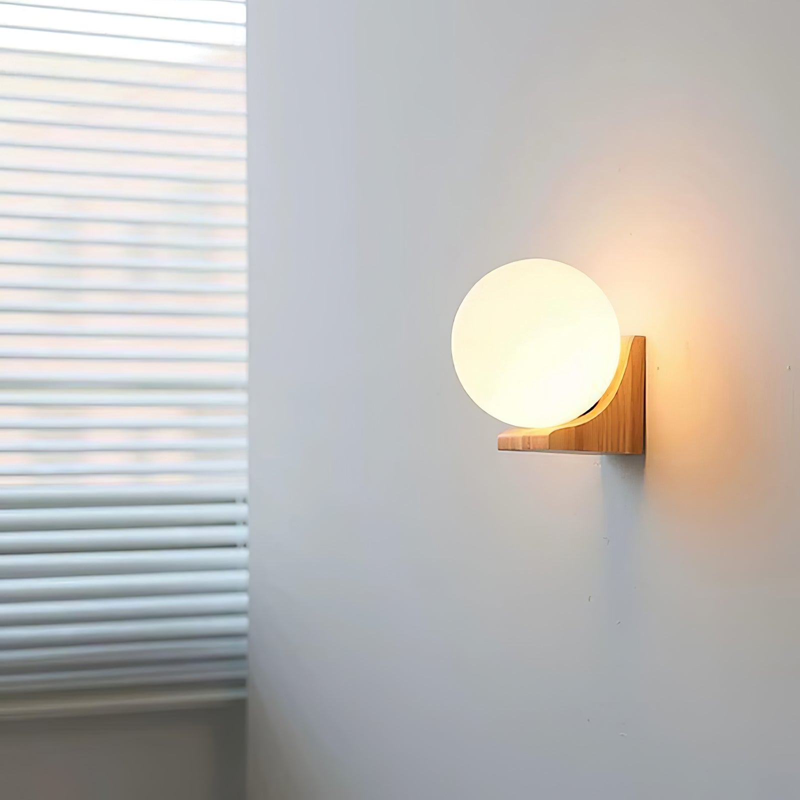 Evelyn Orb Wall Lamp - Lamp Outdoor