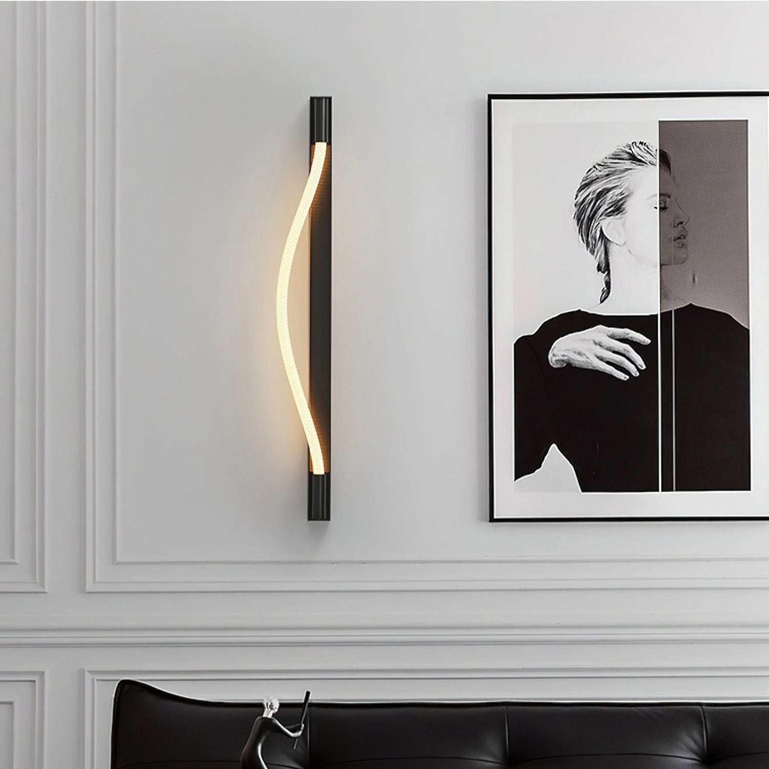 Flecto Minimalist Wall Lamp