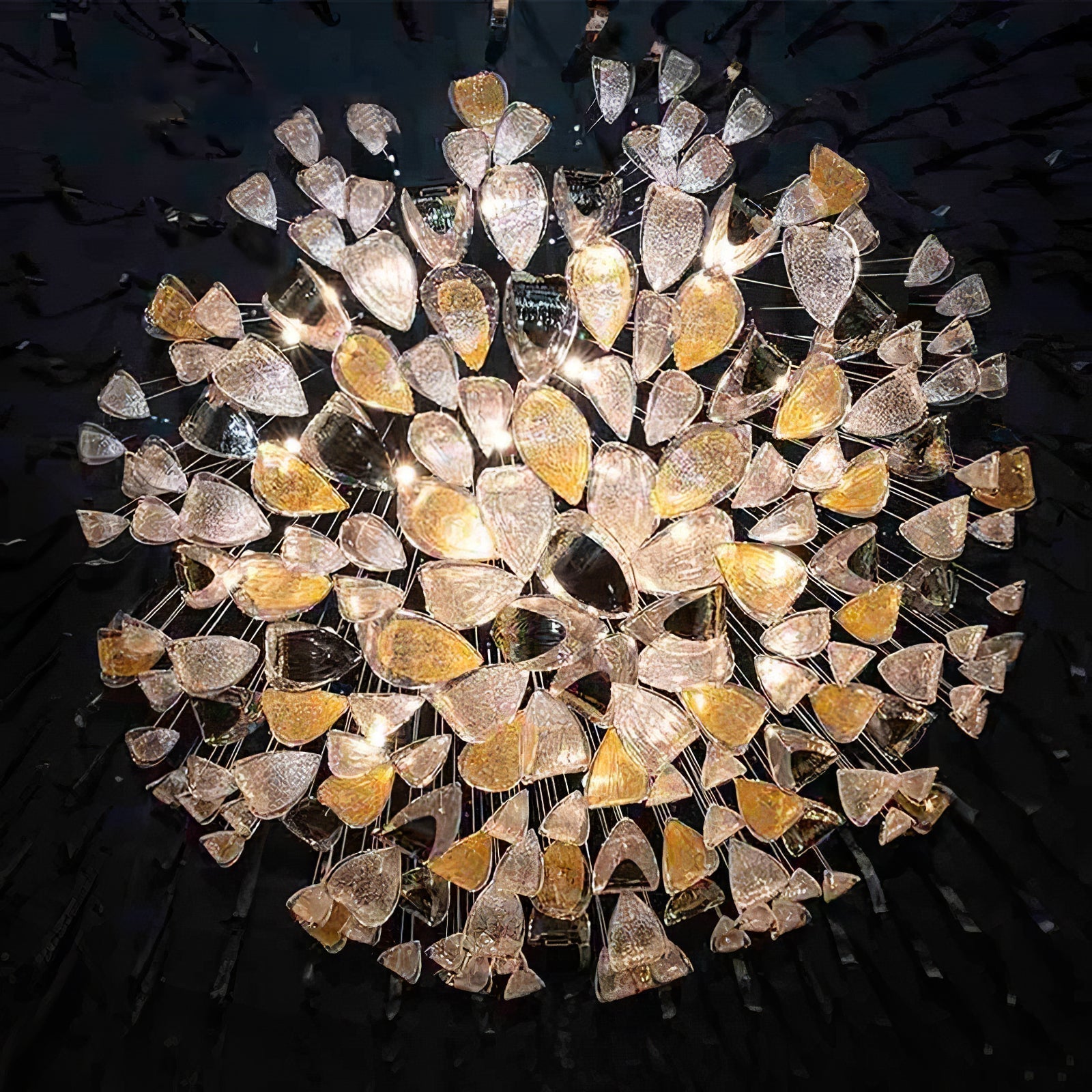 Avynen Crystal Petal Chandelier - Lamp Outdoor