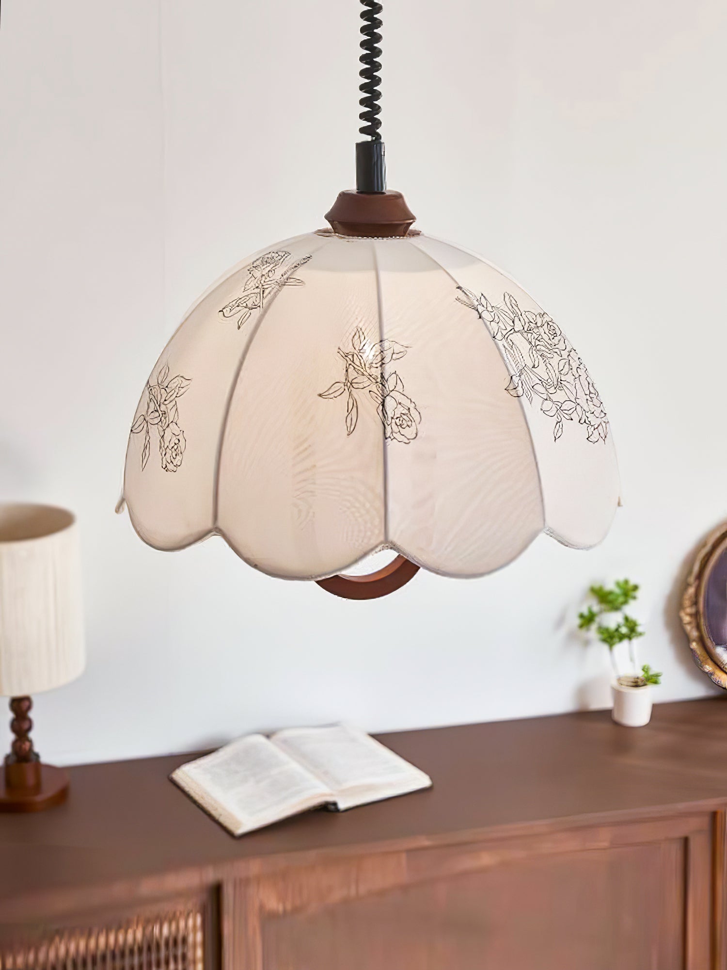 Floral Grace Pendant Lamp - Lamp Outdoor