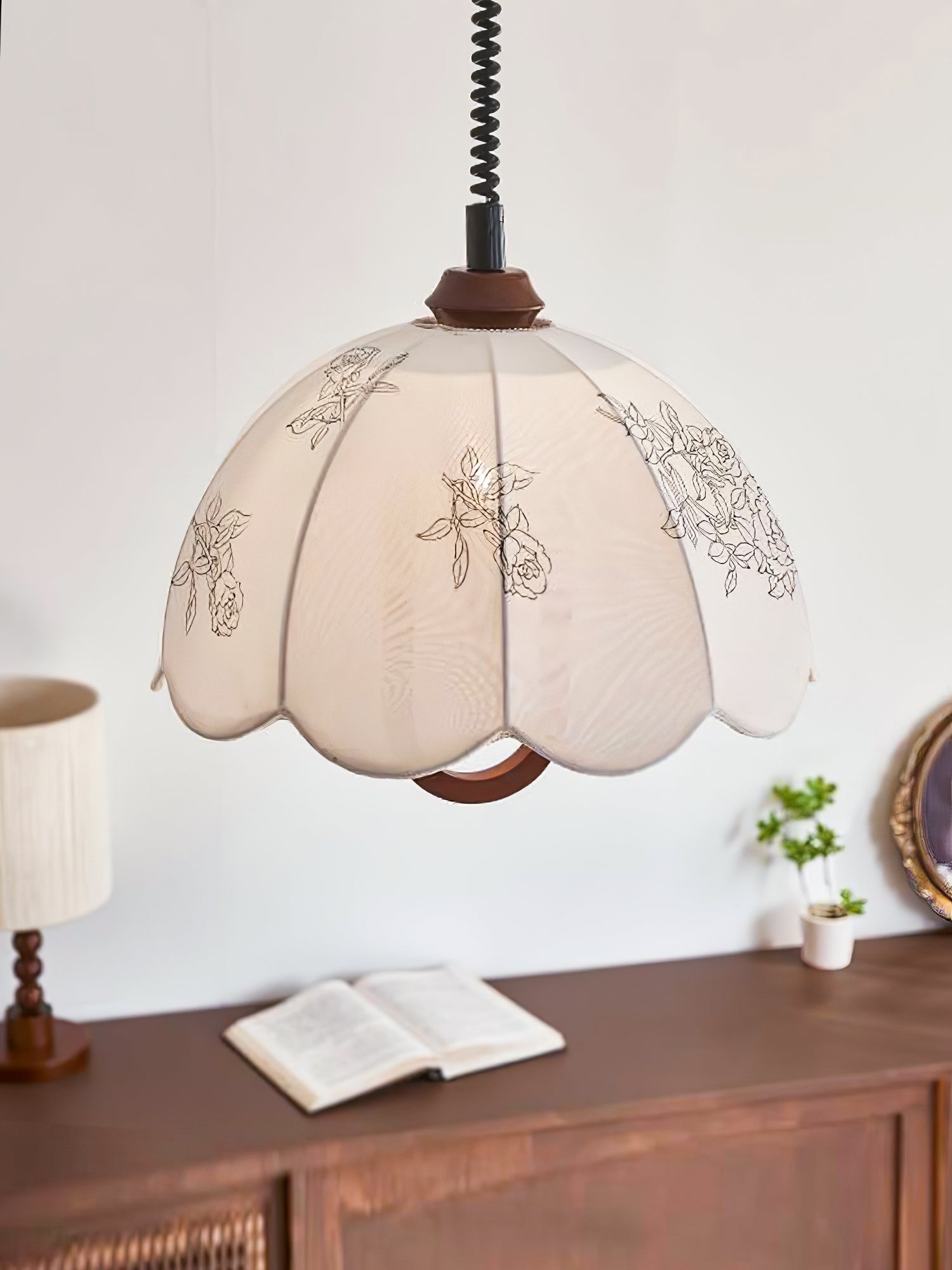 Floral Grace Pendant Lamp - Lamp Outdoor
