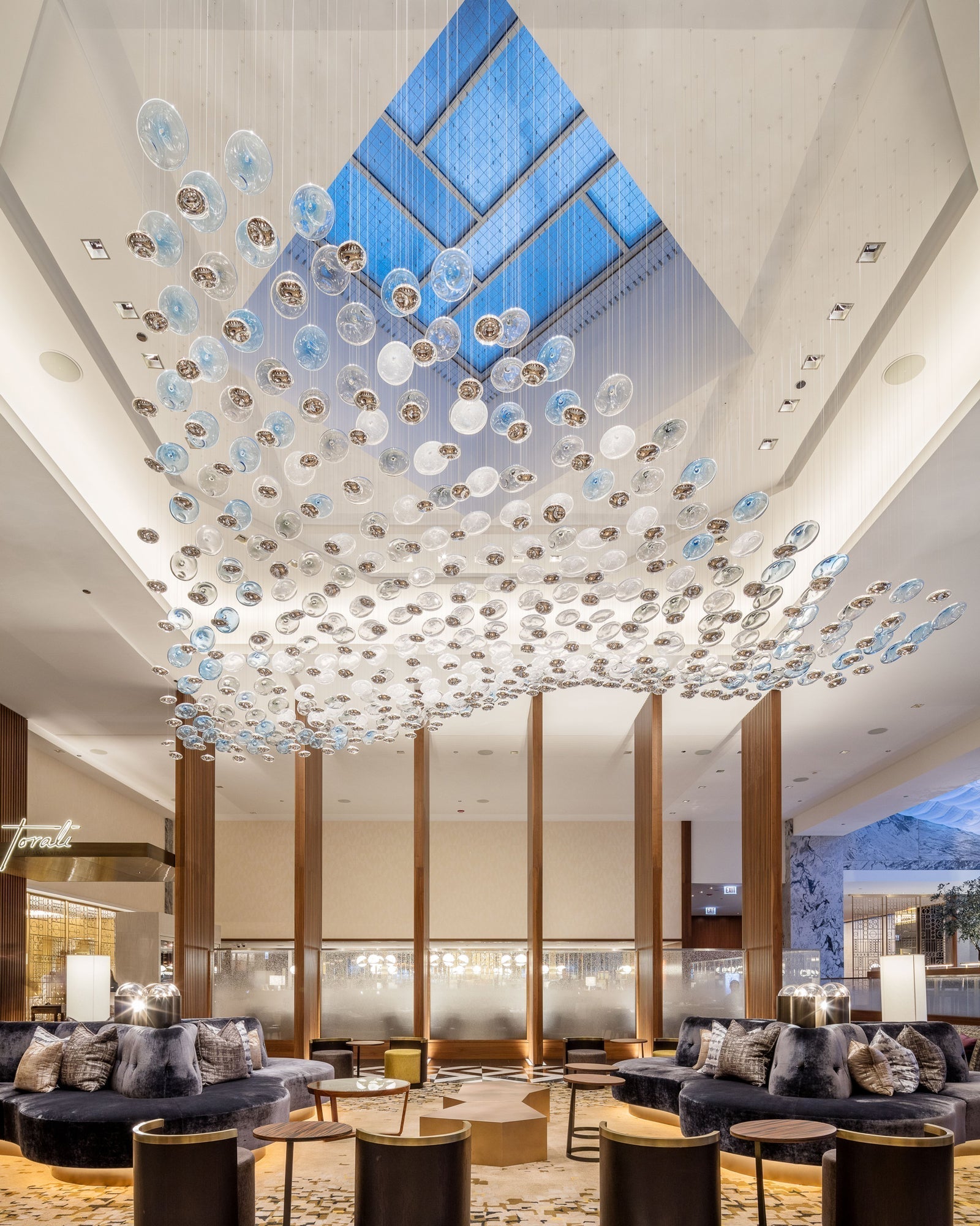 Ilvyniel Crystal Wave Chandelier - Lamp Outdoor