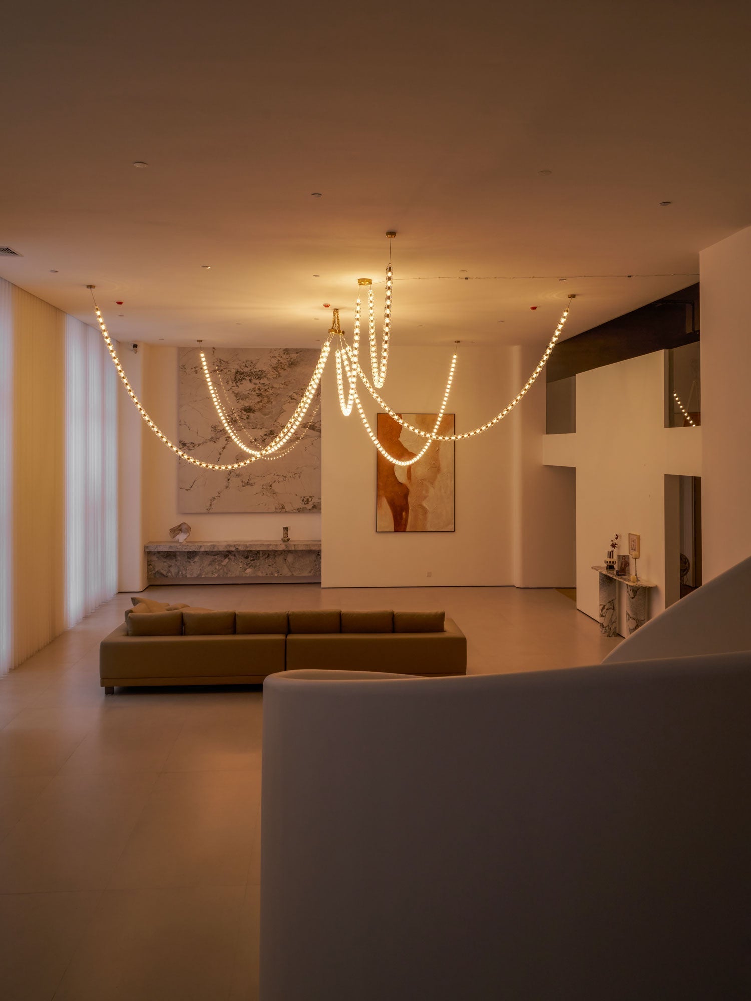 Gabriel Gold Chandelier - Lamp Outdoor