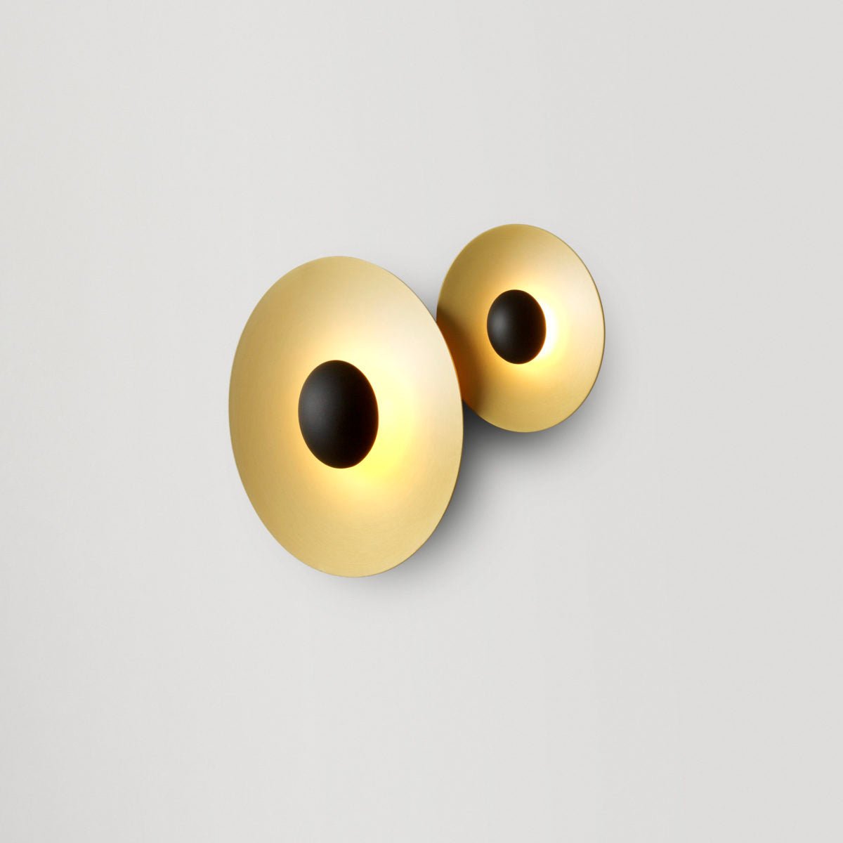 Ginger Modern Minimalist Round Metal Wall Lamp - Lamp Outdoor
