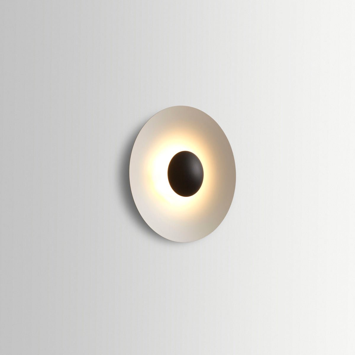 Ginger Modern Minimalist Round Metal Wall Lamp - Lamp Outdoor
