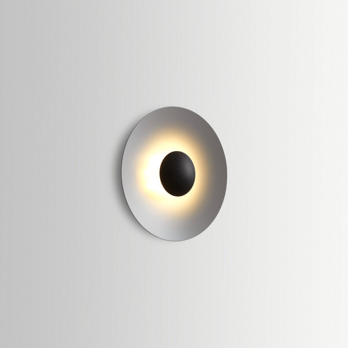 Ginger Modern Minimalist Round Metal Wall Lamp - Lamp Outdoor