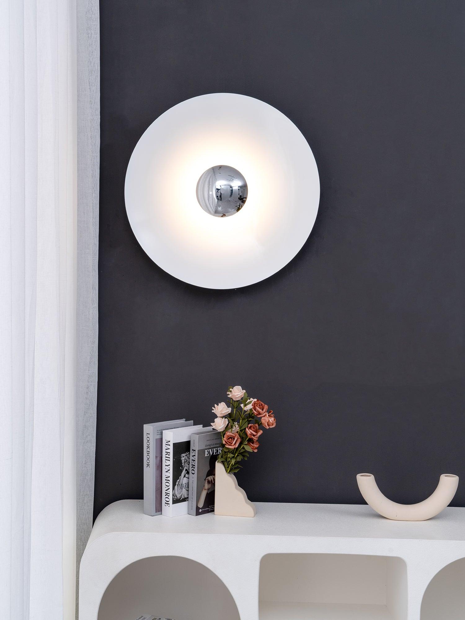 Simplicity Glow Wall Light - Lamp Outdoor