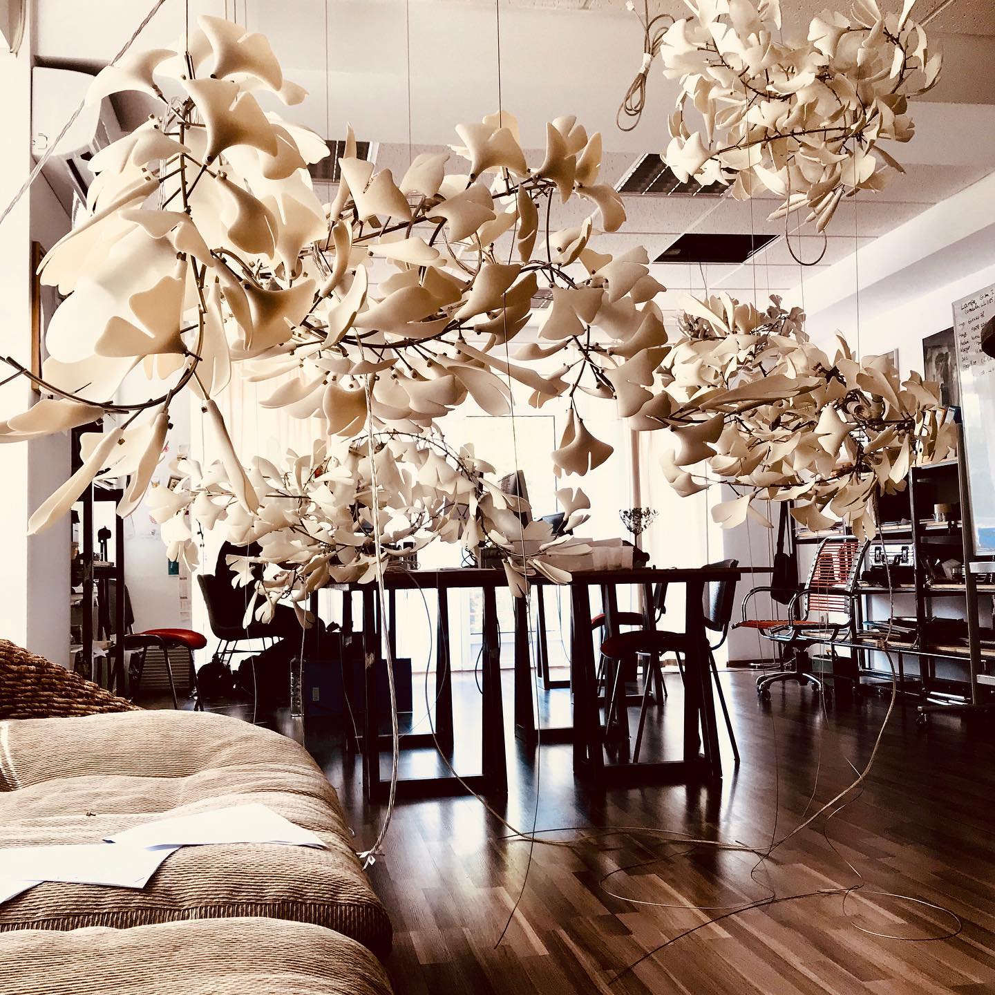 Eurzoris Gingko Metal Leaf Chandelier - Lamp Outdoor