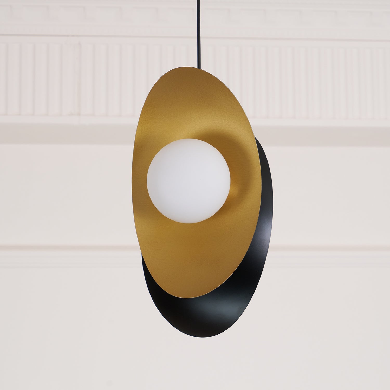 Golden Petal Pendant Lamp - Lamp Outdoor