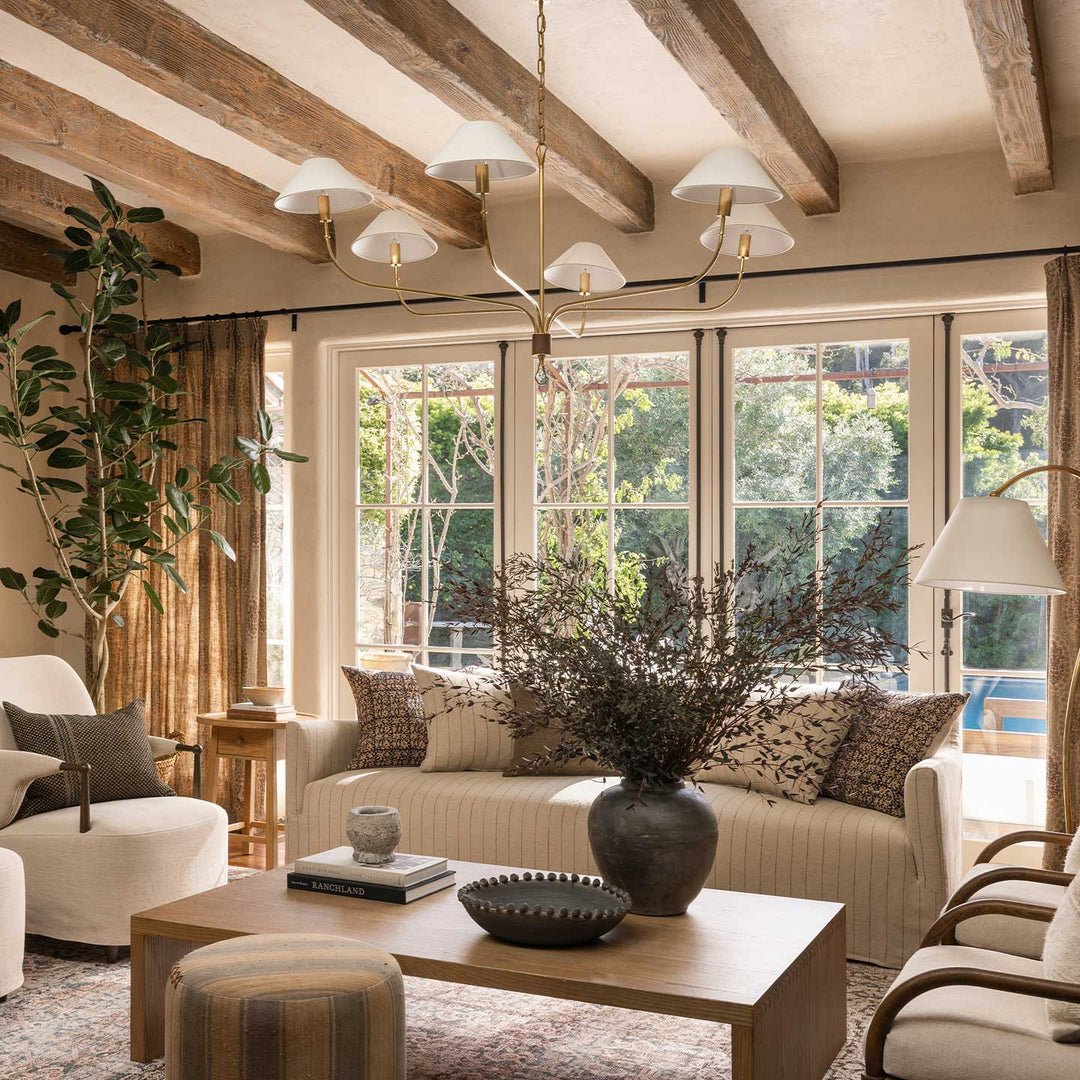 Regal Classic Brass Tail Chandelier - Lamp Outdoor
