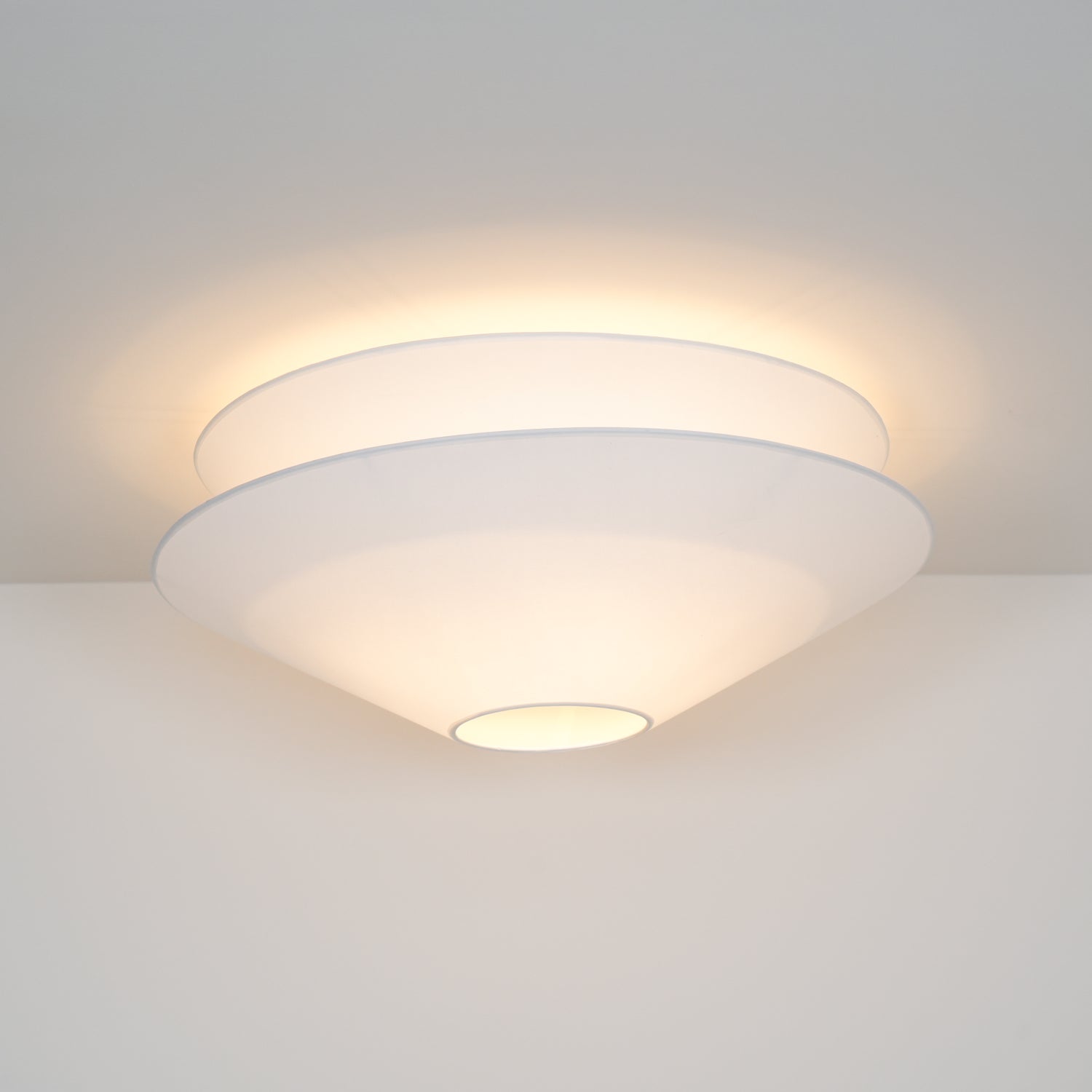Gull Flushmount Ceiling Light - Lamp Outdoor