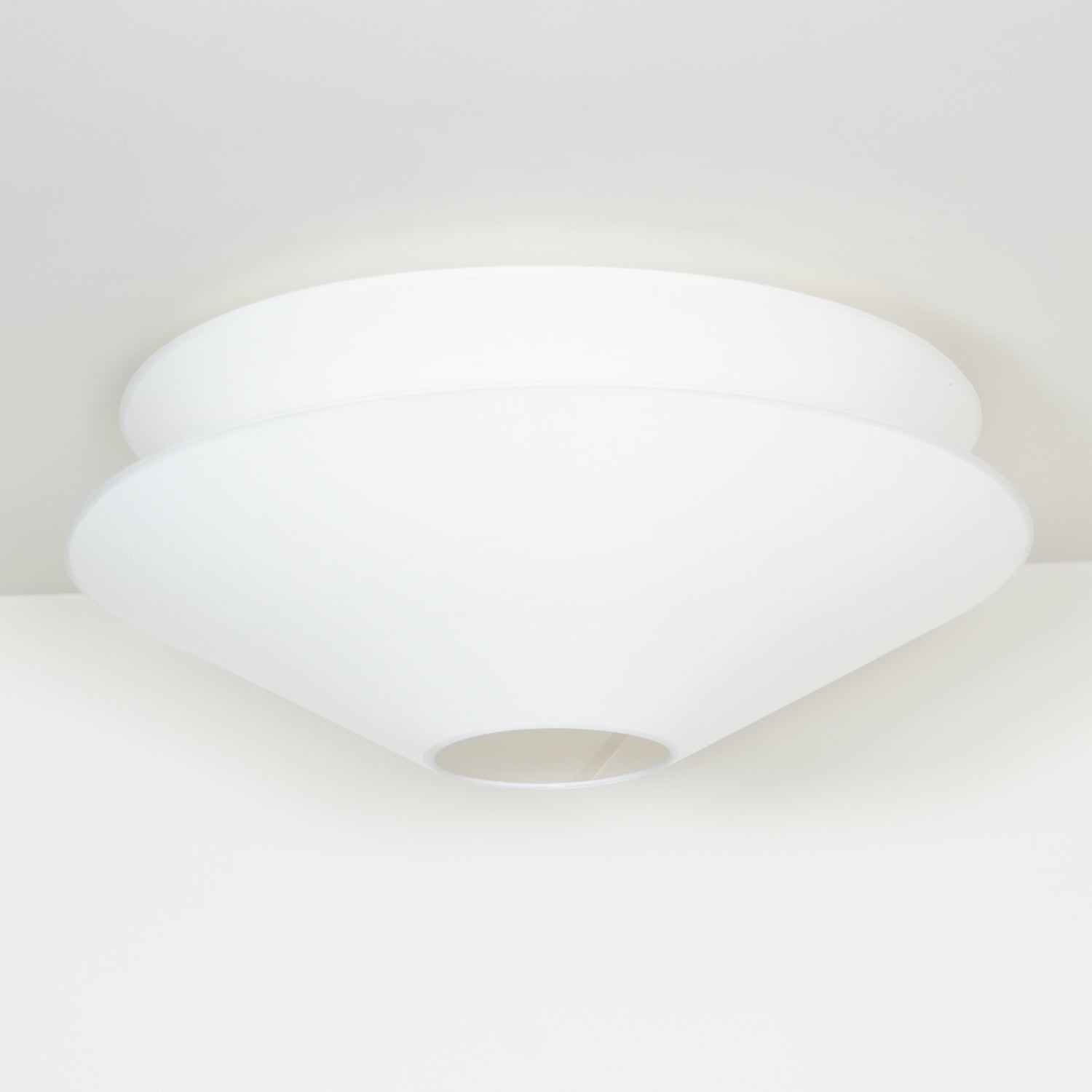 Gull Flushmount Ceiling Light - Lamp Outdoor